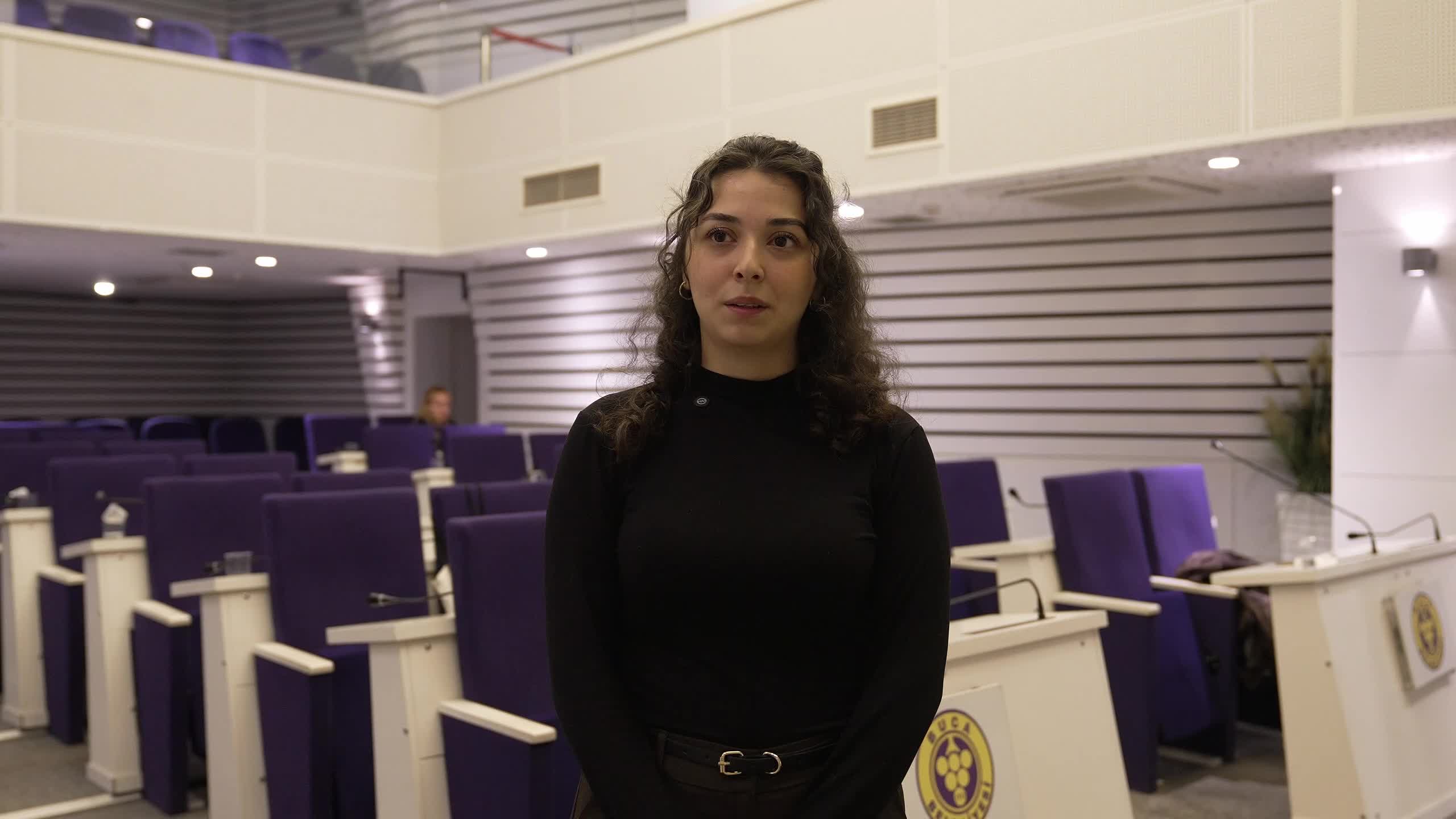 Buca’da ‘engelsiz’ hizmet için belediye personeline işaret dili eğitimi