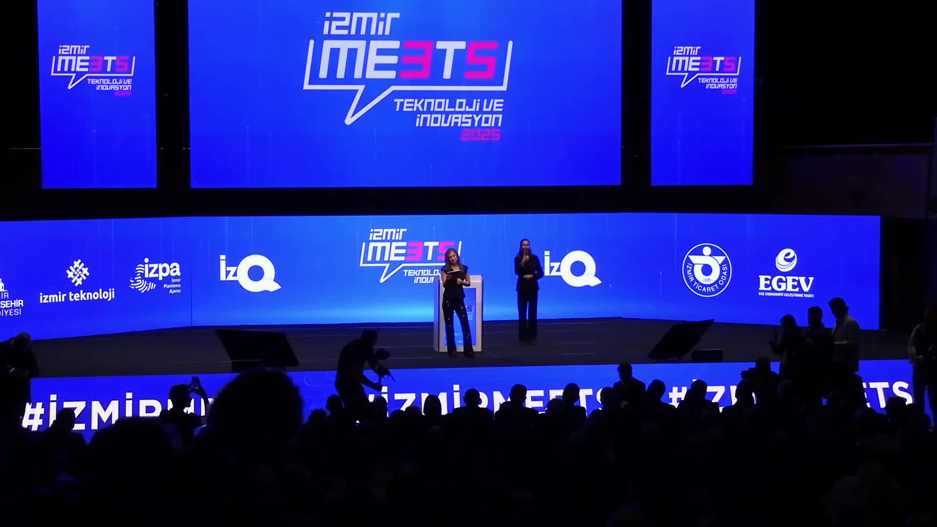 “İzmirMeets–Teknoloji ve İnovasyon” etkinliği... Başkanı Tugay: " "İzmir, Türkiye’de kamu inovasyonunun öncü şehri olacak"