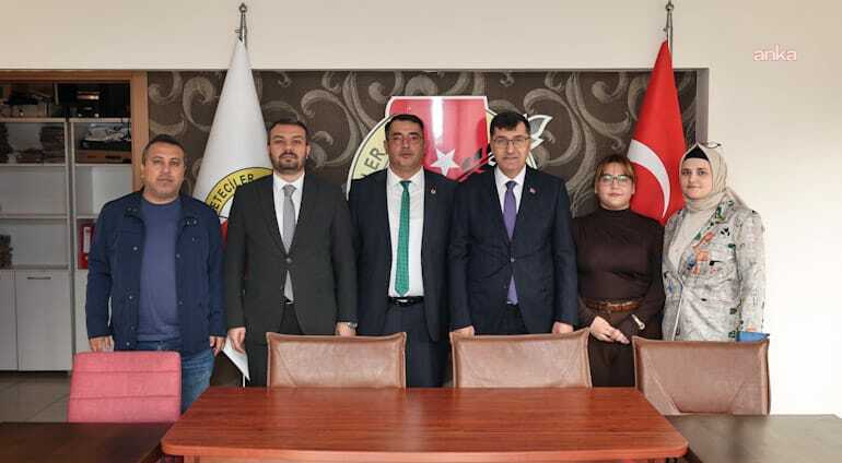 Kütahya Belediye Başkanı Kahveci'den yerel basına ziyaret