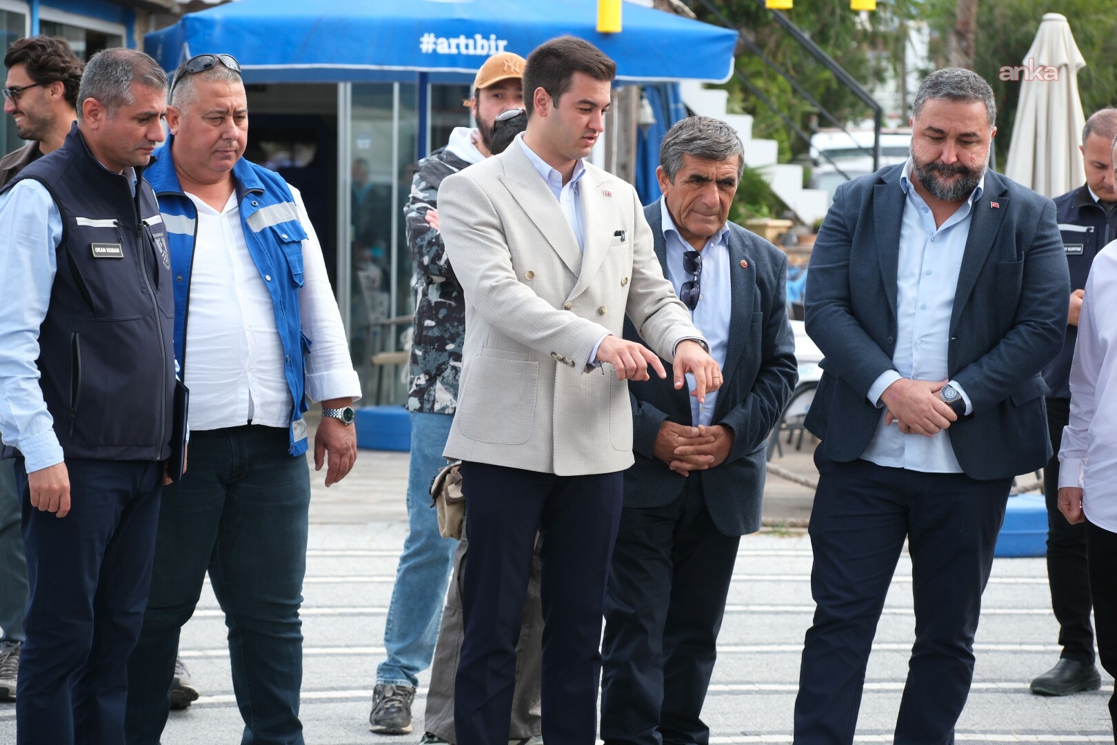 Bodrum Belediye Başkanı Mandalinci Yalıkavak Mahallesi'nde devam eden çalışmaları inceledi