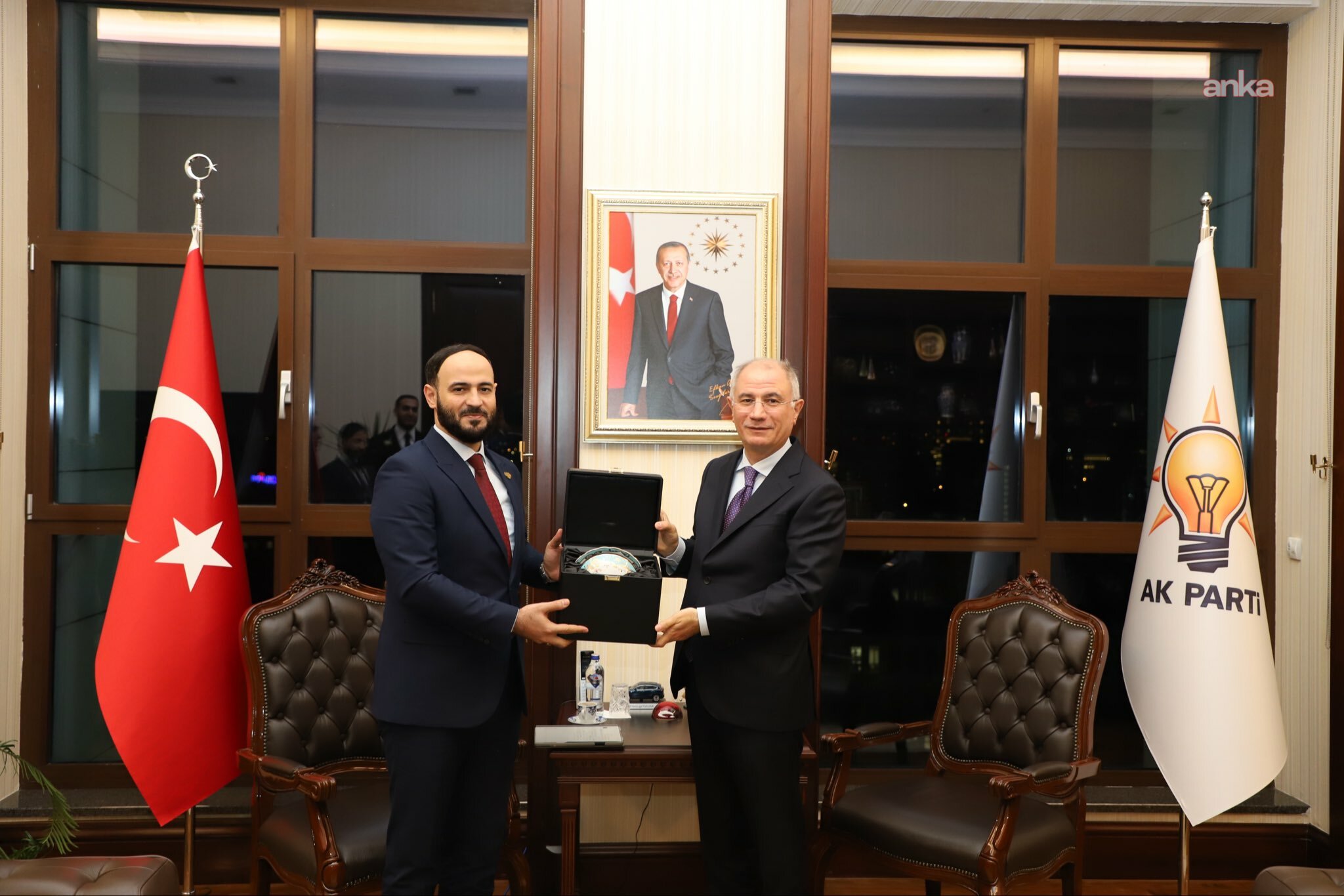 Halep Valisi Azzam el-Gharib'den AK Parti'ye ziyaret