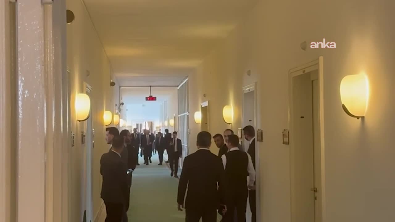 AK Partili Milli Dayanışma, Kardeşlik ve Demokrasi Komisyonu üyeleri, "İmralı ziyareti" konusunu görüşmek üzere toplandı