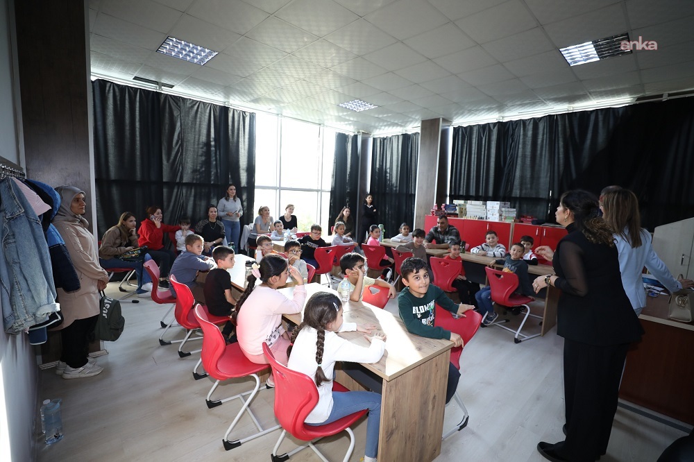 Menderes Belediyesi'nden Dünya Çocuk Hakları Günü'ne özel seminer