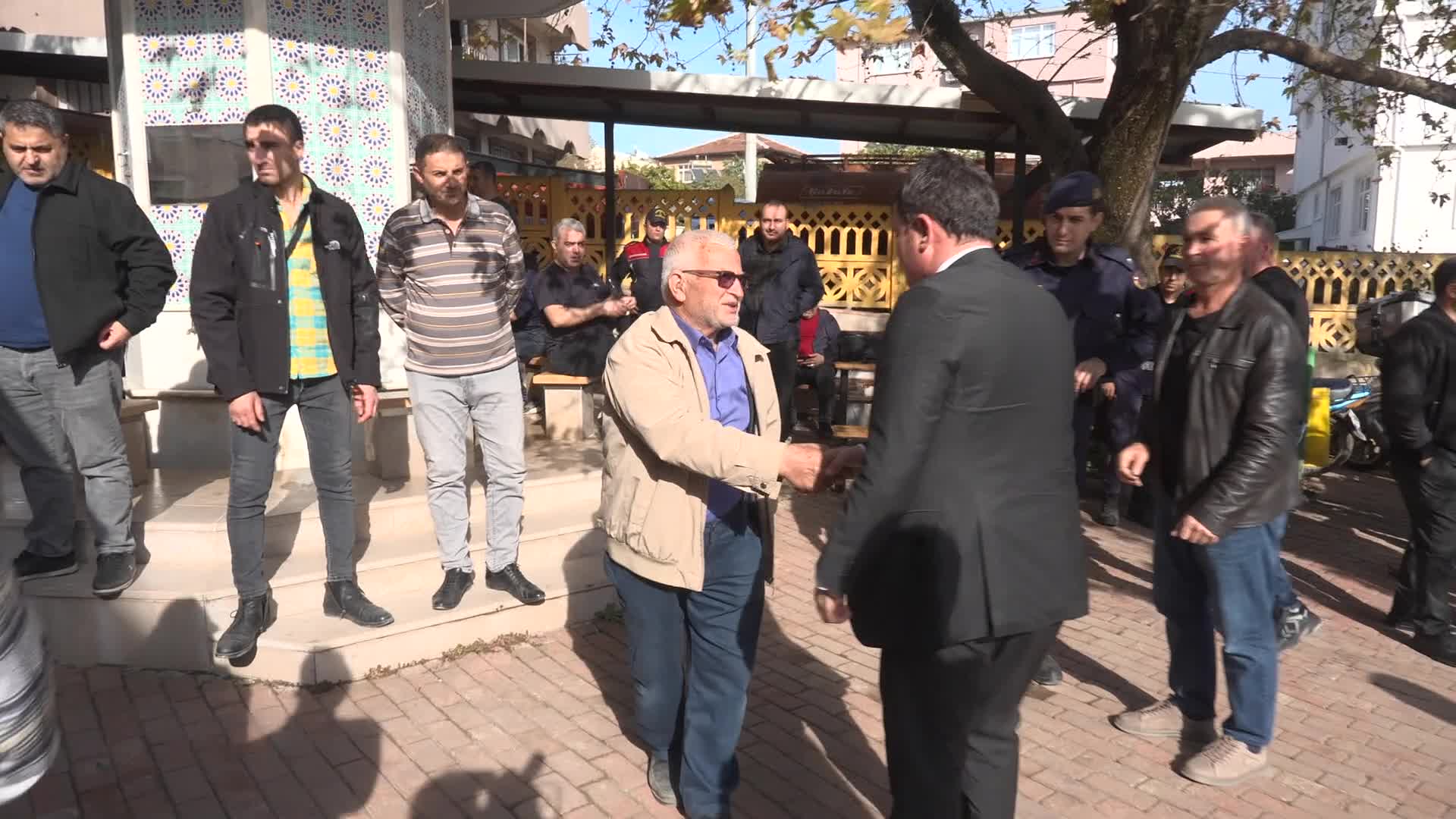 Osmangazi Belediye Başkanı Aydın, Çağlayan Mahallesi sakinleri ile buluştu