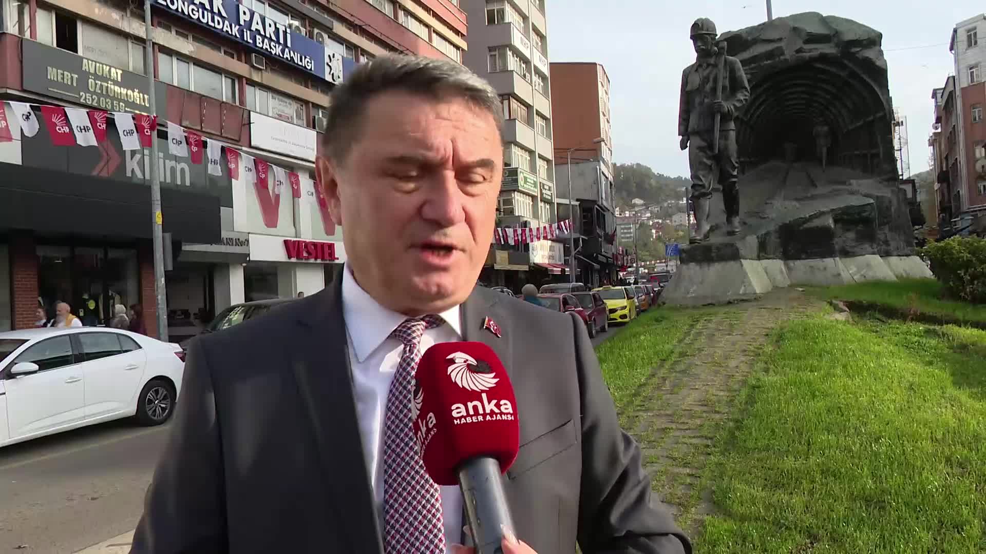 CHP'nin "Millet İradesine Sahip Çıkıyor" mitingi yarın Zonguldak'ta...  Tahsin Erdem: "Bu devleti kuran partinin birer ferdi olarak, asla enseyi karartmayacağız"