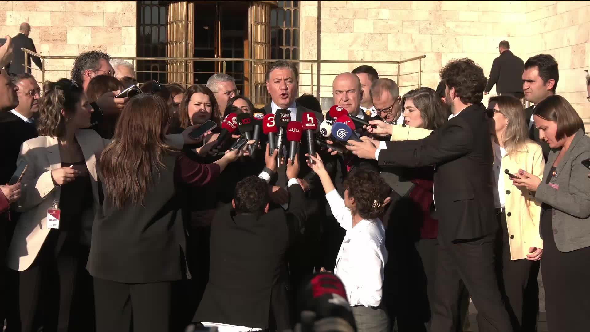 TBMM Milli Dayanışma, Kardeşlik ve Demokrasi Komisyonu... Murat Emir: Komisyonda kararlılıkla, cesaretle görev yapmaya devam edeceğiz"