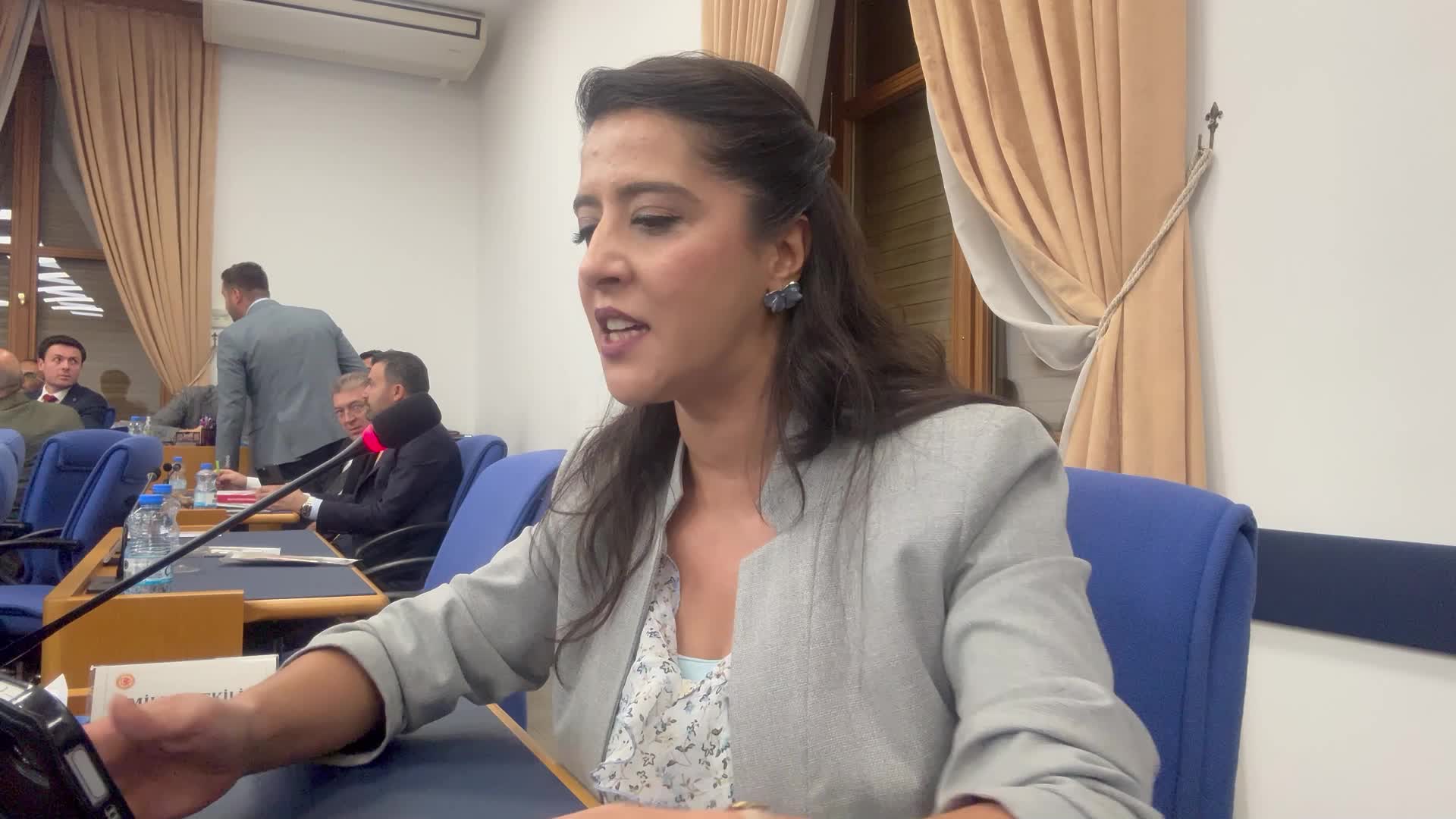 2026 bütçesi Plan ve Bütçe Komisyonu'nda... Sevda Karaca: Sizin yatırımdan anladığınız asıl işlerinizi şirketlere taşere etmek