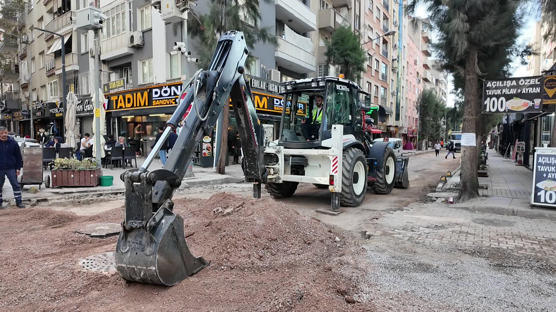 Bornova Belediyesi, prestij cadde düzenlemelerinde yeni aşamaya geçti
