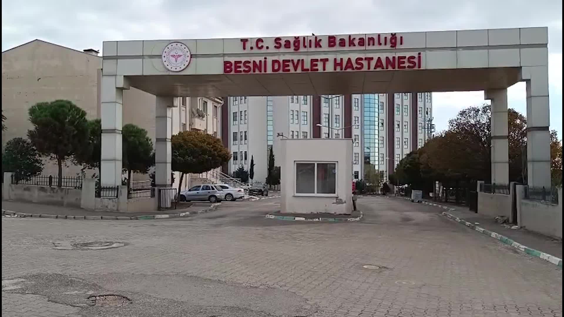 Adıyaman’da KYK yurdunda kalan 70 öğrenci zehirlenme şüphesiyle hastaneye kaldırıldı