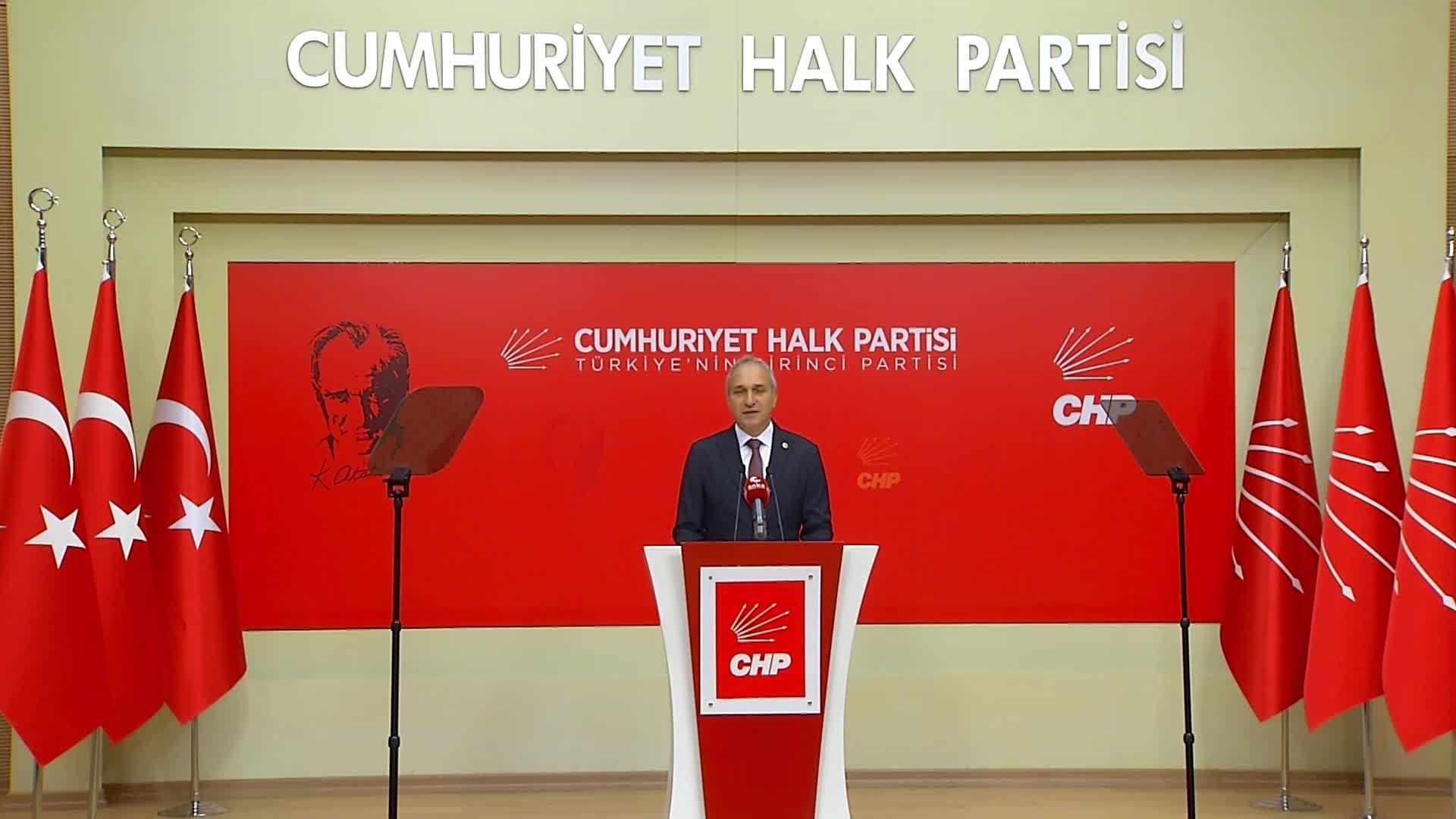 Suat Özçağdaş'tan 24 Kasım Öğretmenler Günü açıklaması: "İktidara geldiğimizde gerçek öğretmen ihtiyacını karşılayacak kadrolu atama yapacağız"