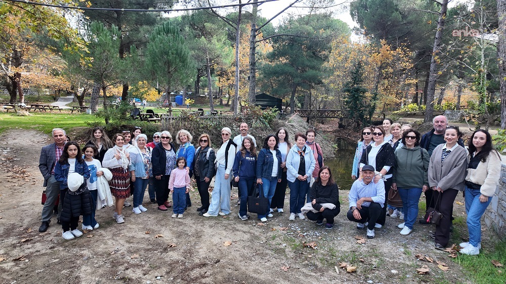 İzmir Menderes Belediyesi Öğretmenler Günü gezisi düzenledi