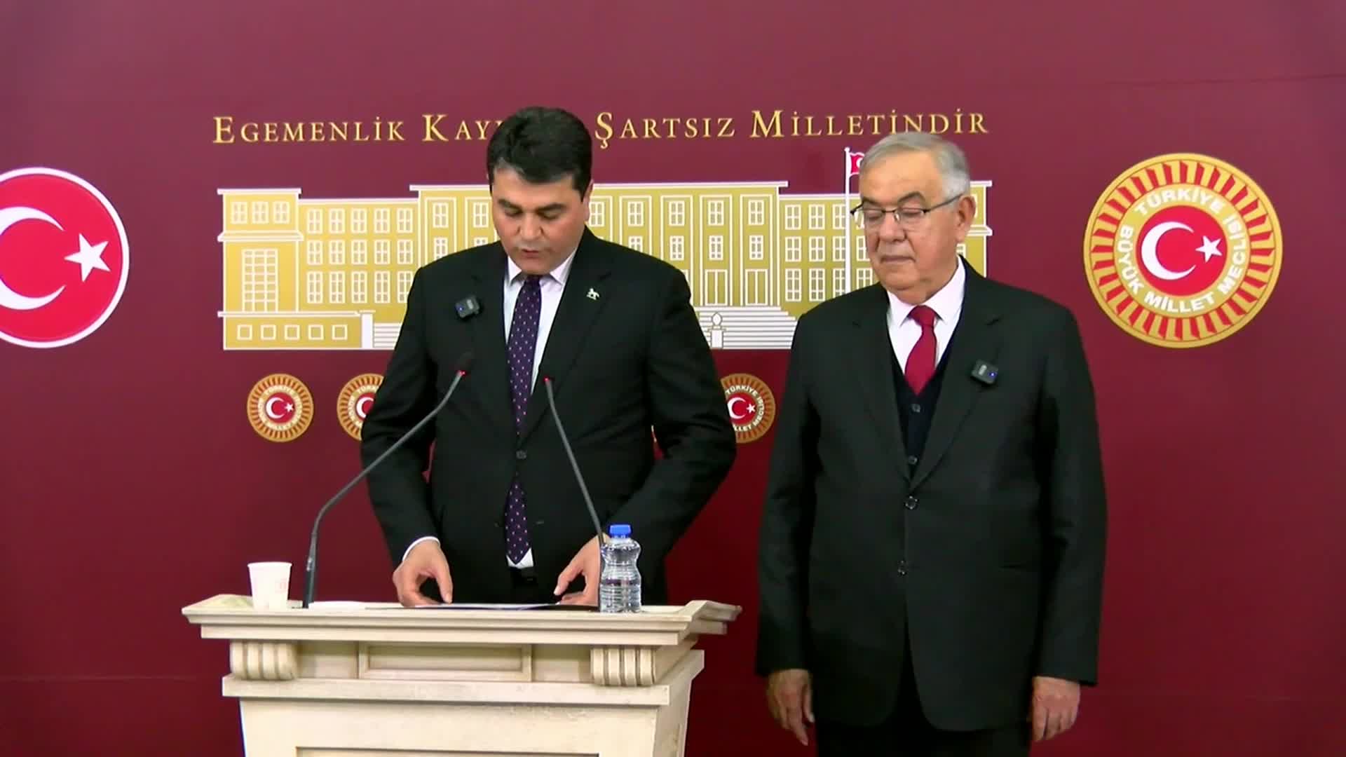 Genel Başkan Gültekin Uysal: "Demokrat Parti komisyondan çekildi"