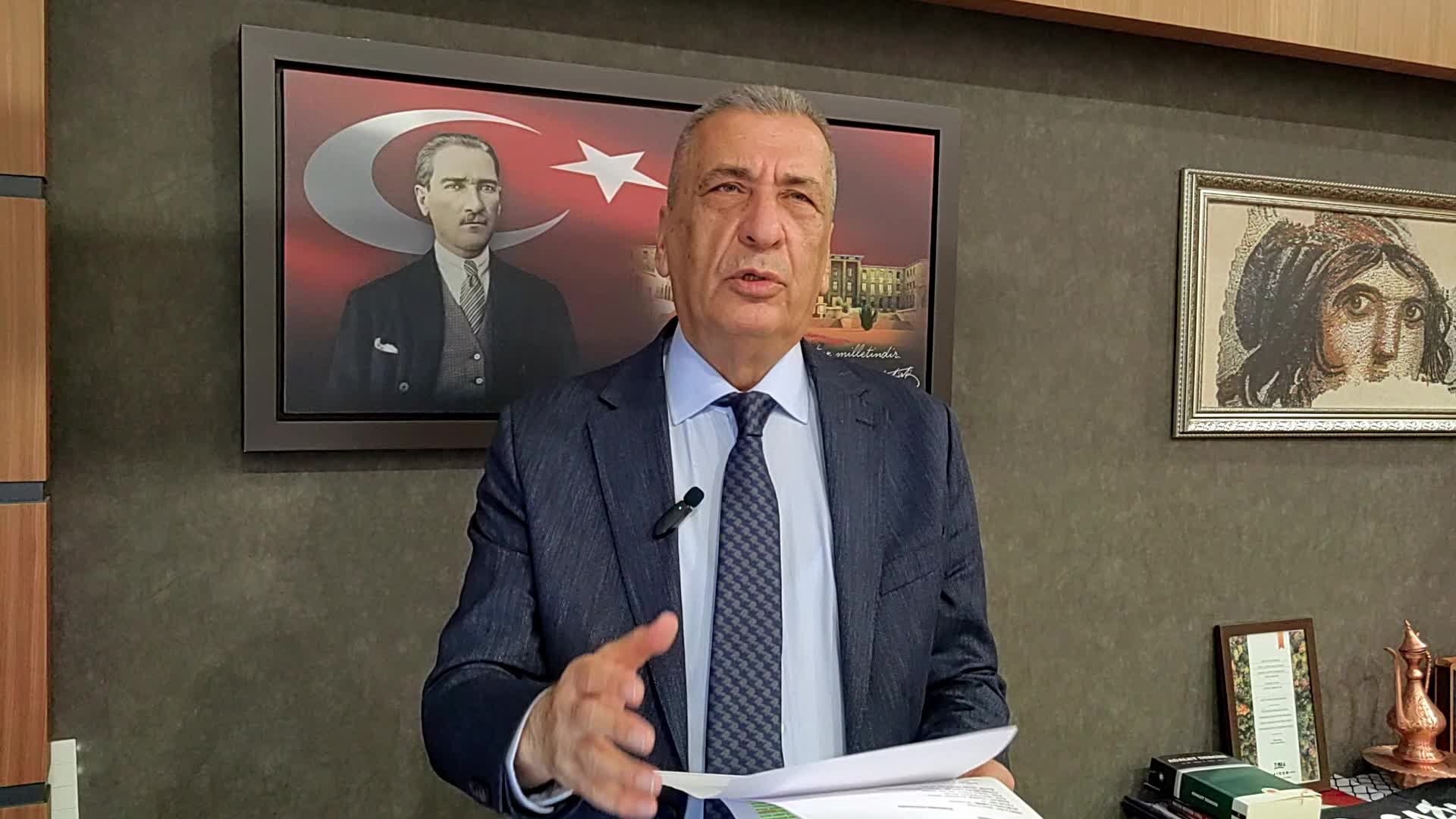 CHP'li Öztürkmen'den Adalet Bakanı ve İçişleri Bakanı'na soru: Bir suçluyu kendi aracıyla kaçırdığı savcılık tarafından tespit edilen kamu görevlisi nasıl olur da görevine devam edebilir?