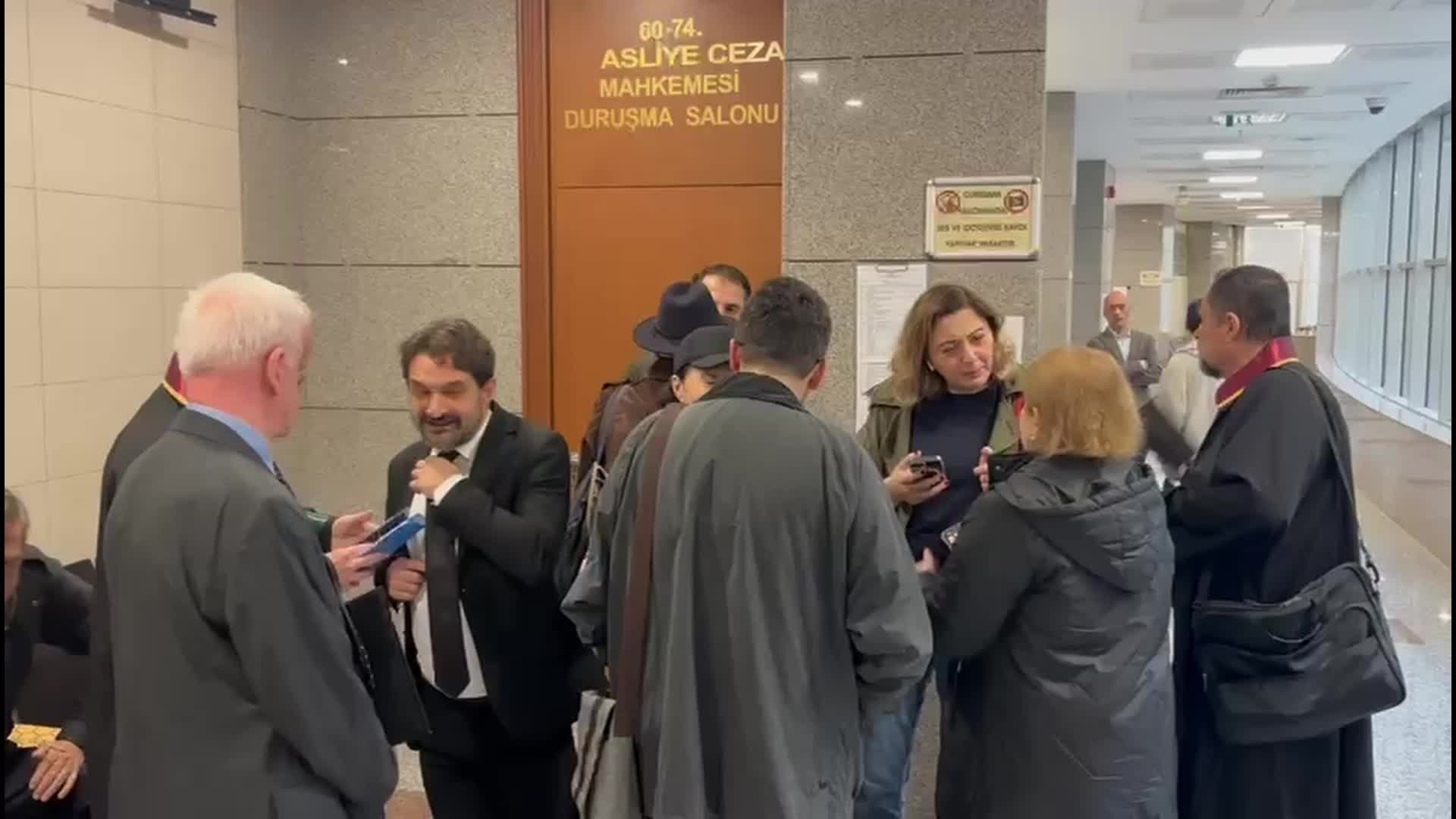 "Cumhurbaşkanına hakaret" suçundan yargılanan gazeteci Zafer Arapkirli: "Bu sanık kürsüsünün gerçek suçlularca işgal edilmesi gerekirken ben işgal ediyorum"