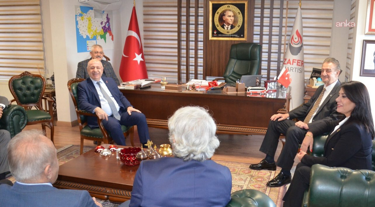 ADD Başkanı Hüsnü Bozkurt, Ümit Özdağ'ı ziyaret etti
