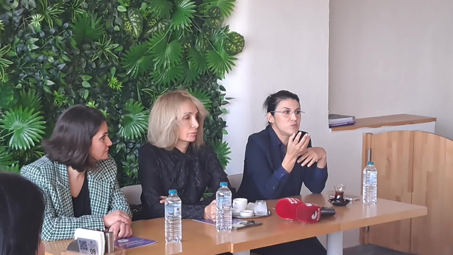 Artvin Baro Başkanı Almalı: “Bakış açımızı kadın-erkek hep birlikte değiştirmediğimiz sürece kanunlar tek başına yeterli olmuyor”