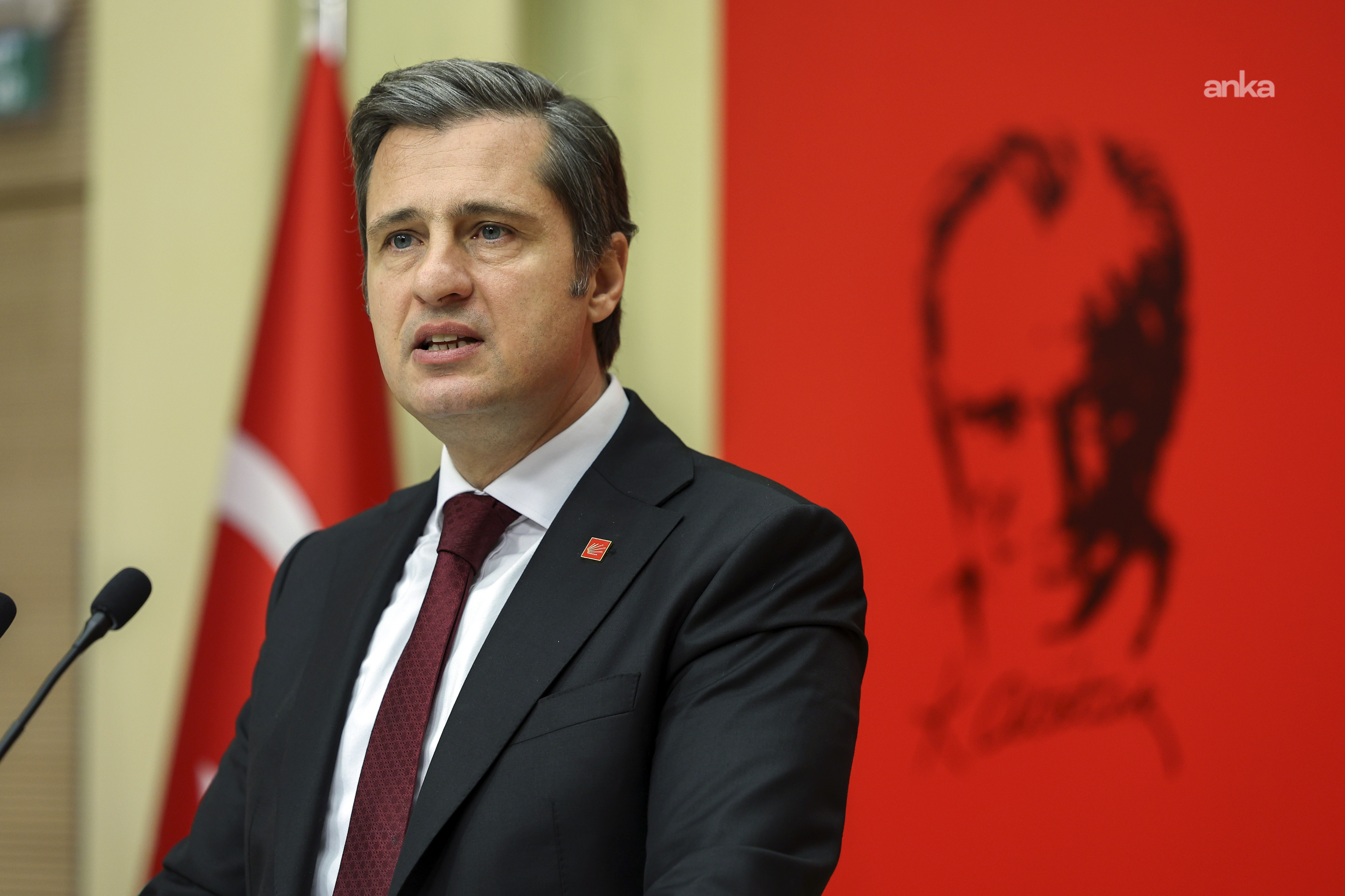 Deniz Yücel: “Parti programımız, Türkiye’nin ihtiyacı olan yol haritasıdır”