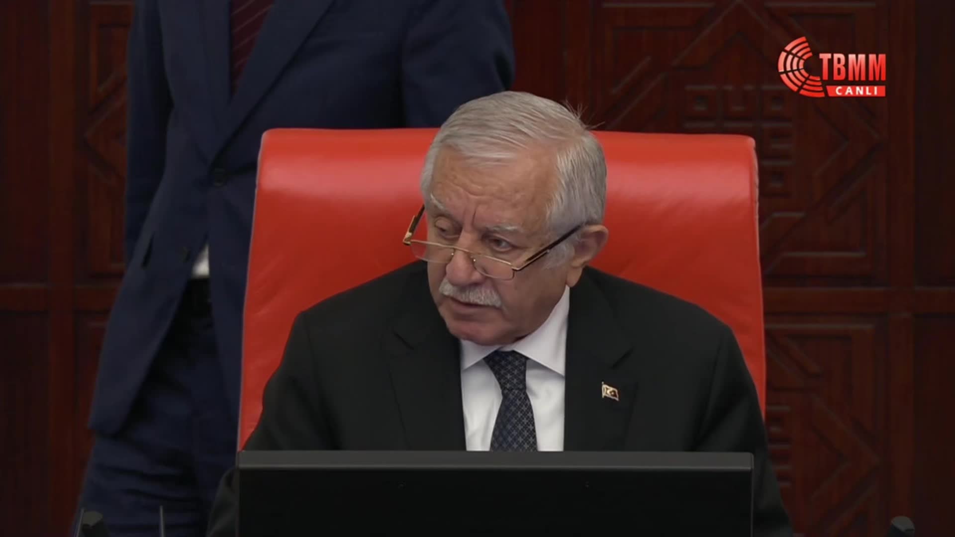 TBMM Genel Kurulu... Koçyiğit: Dün itibarıyla, barış ve demokratik toplum sürecinde bir eşik daha aşılmıştır