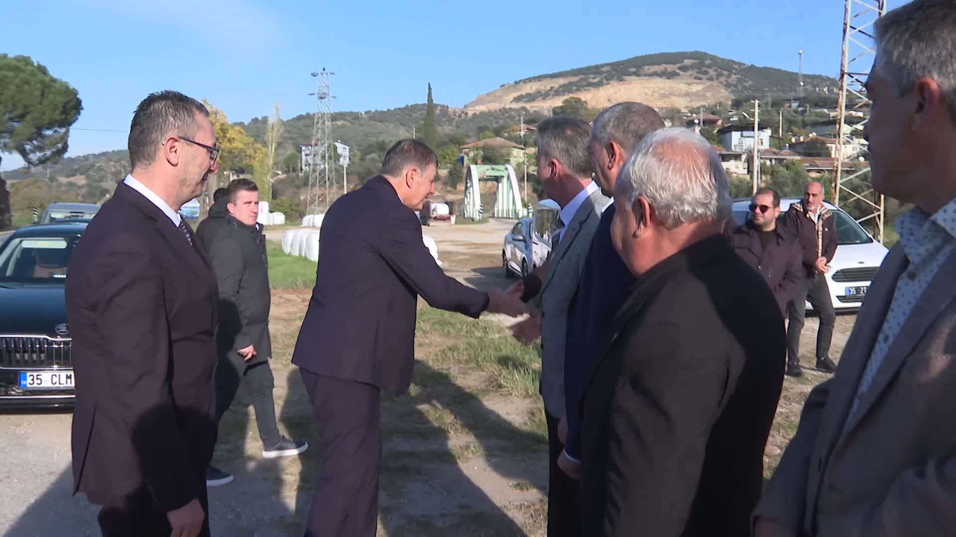 İzmir Büyükşehir Belediye Başkanı Tugay’dan Beydağ’a ova yolu müjdesi