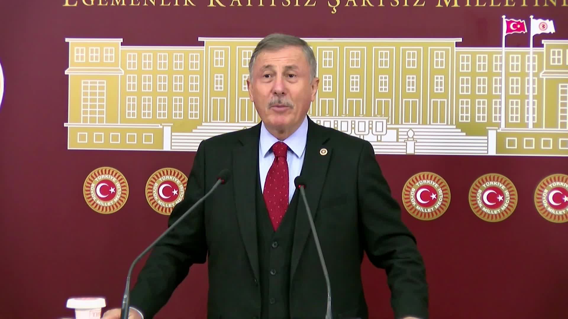 Selçuk Özdağ'dan 'futbolda bahis' açıklaması: "Bu kadar geniş çaplı bir ihlal nasıl bu kadar uzun süre fark edilmemiştir?"