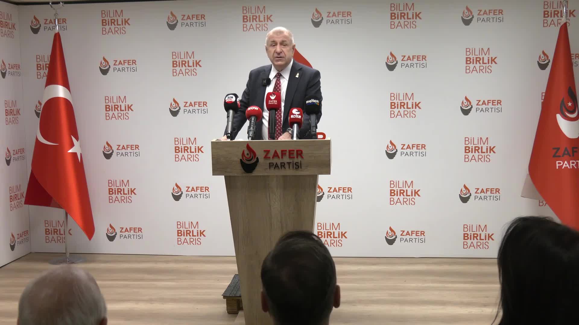 Zafer Partisi Genel Başkanı Özdağ: "Cumhuriyetimizi ve geleceğimizi PKK'ya teslim etmeye çalışanlar, bu kez 'ne istedik de vermedik' diyemeyeceksiniz"
