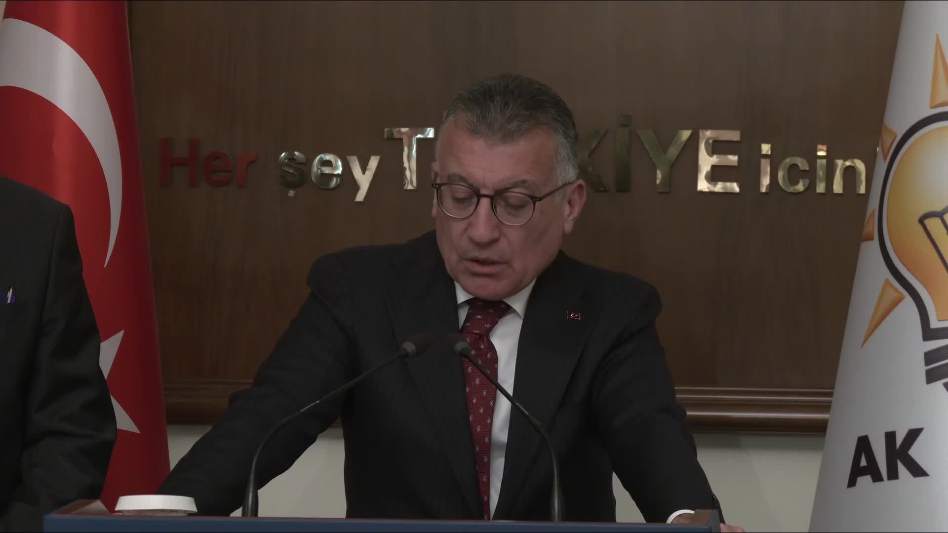 AK Parti, 11. Yargı Paketi'ni TBMM Başkanlığı'na sundu... Abdullah Güler: "Kovid 19 düzenlemesinin kapsamını yeniden düzenledik"