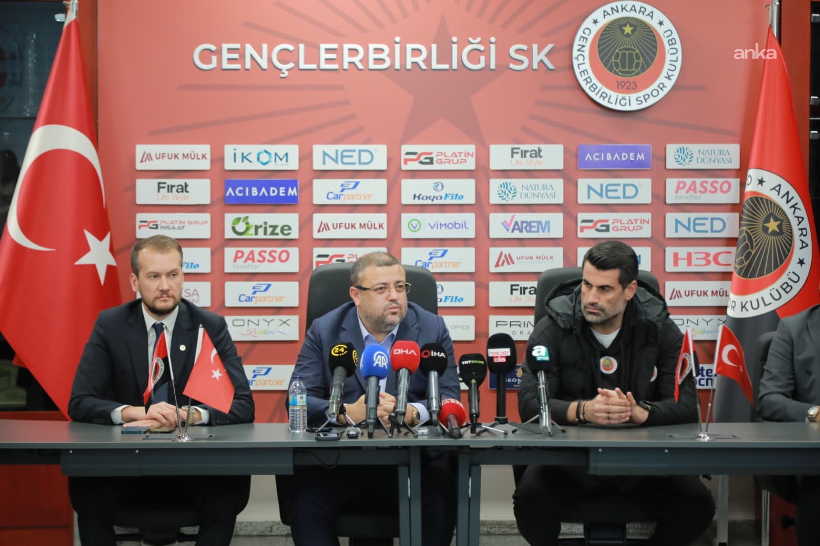 Gençlerbirliği Başkanı Kaya: Başkan olarak gelirsek, 400 milyona yakın şahsi ya da şirketlerinden bağış olarak kulübe girecek