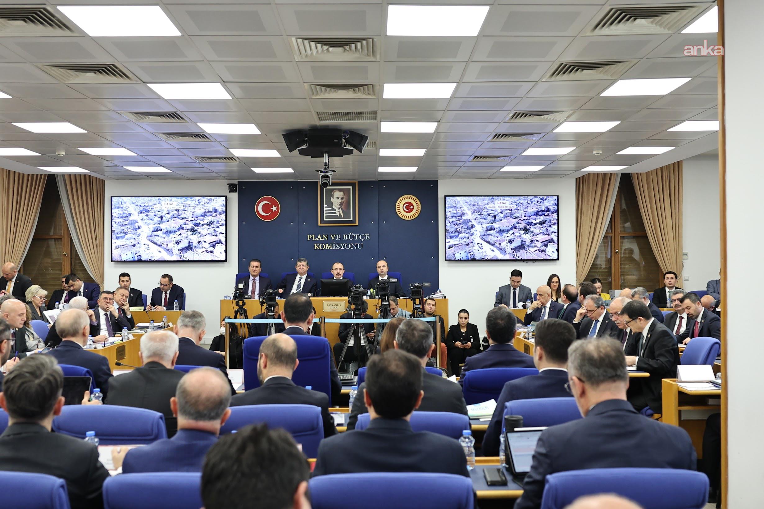 2026 bütçesi Plan ve Bütçe Komisyonu'nda... Kayıhan Pala'dan hava kirliliği tepkisi: Dünya Sağlık Örgütü'nün sınır değerlerini karşılayan Türkiye'de herhangi bir il yok