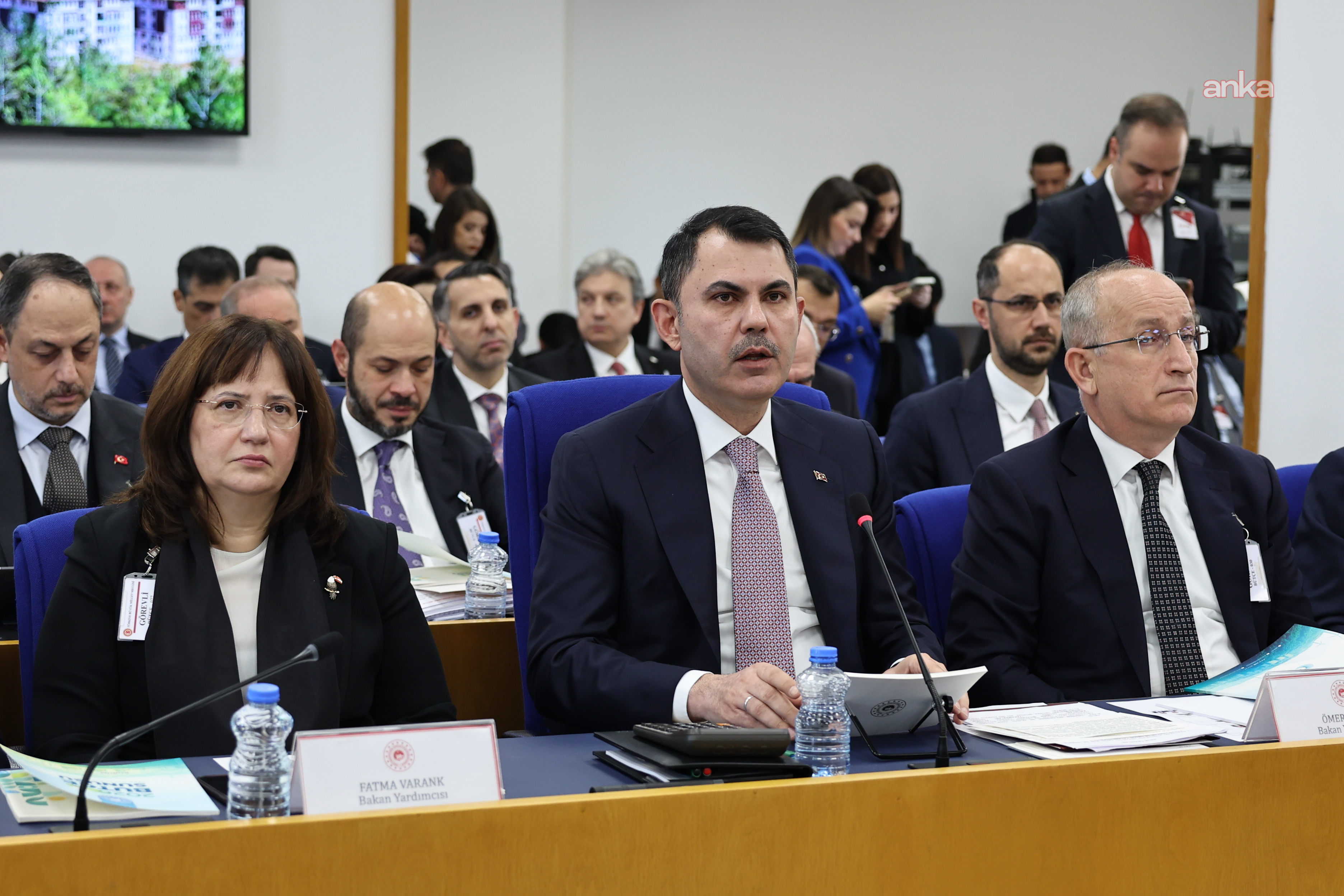 2026 bütçesi Plan ve Bütçe Komisyonu’nda… Bakan Kurum: 6 Şubat sabahı gözyaşları içerisinde evladını, yakınını kaybeden annelerimizin, babalarımızın hüzünlerinin yerini, teslim edeceğimiz 500 bin konutla birlikte sevinç alacak
