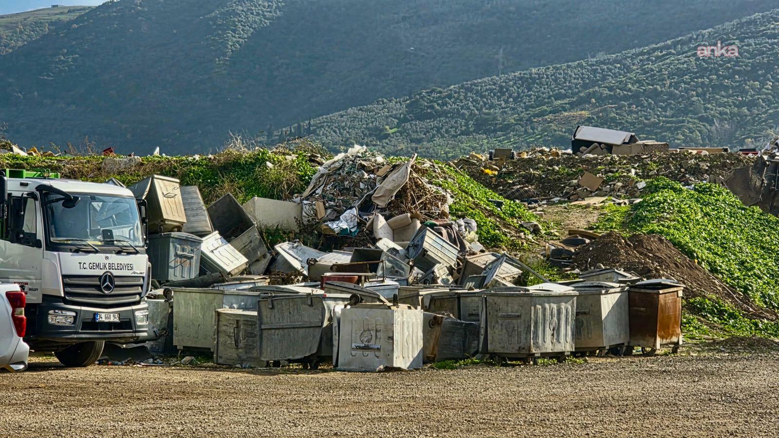 Gemlik Belediyesi, çöp konteynerlerini yeniliyor