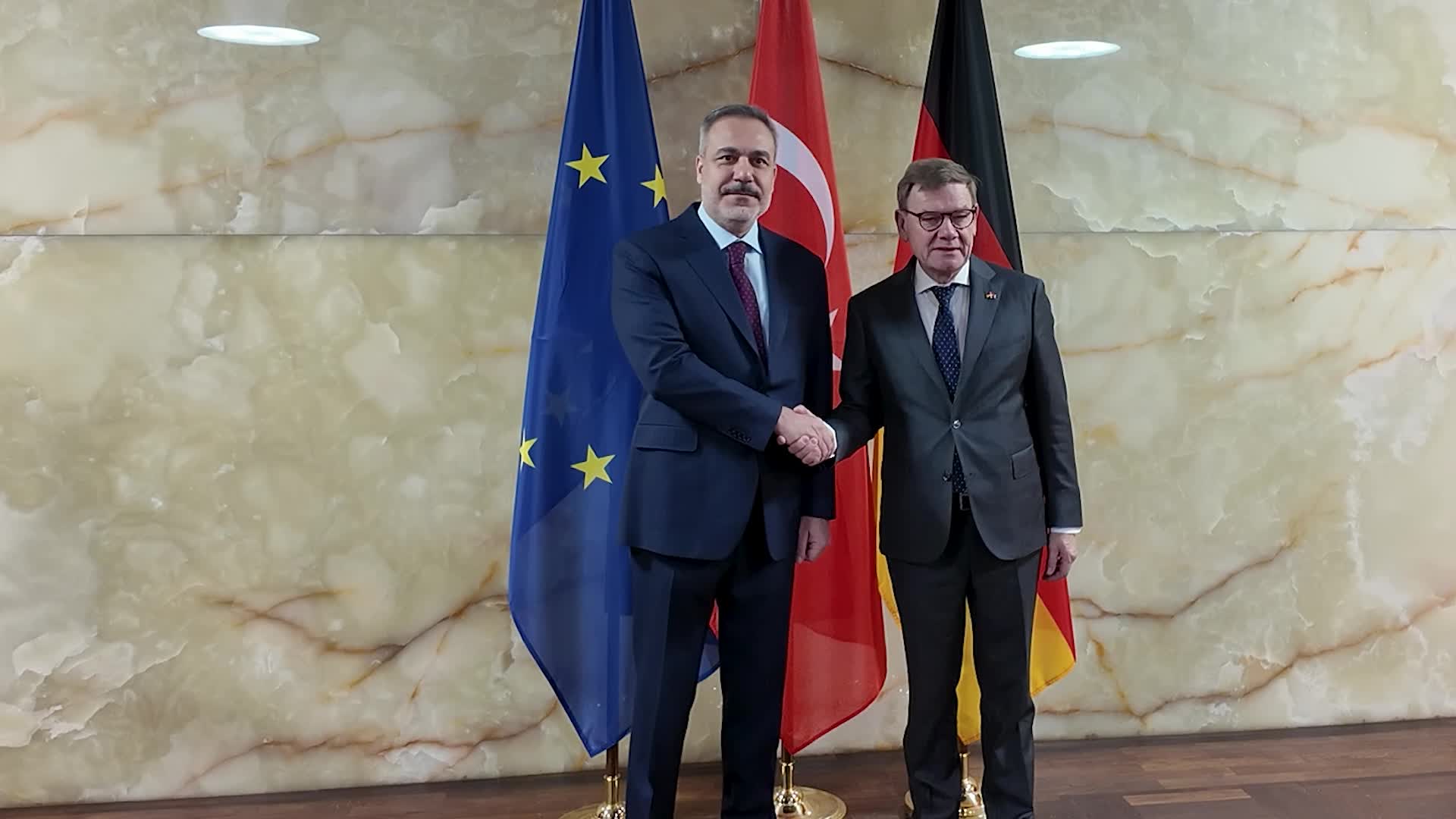 Dışişleri Bakanı Fidan, Almanya Dışişleri Bakanı Wadephul ile bir araya geldi