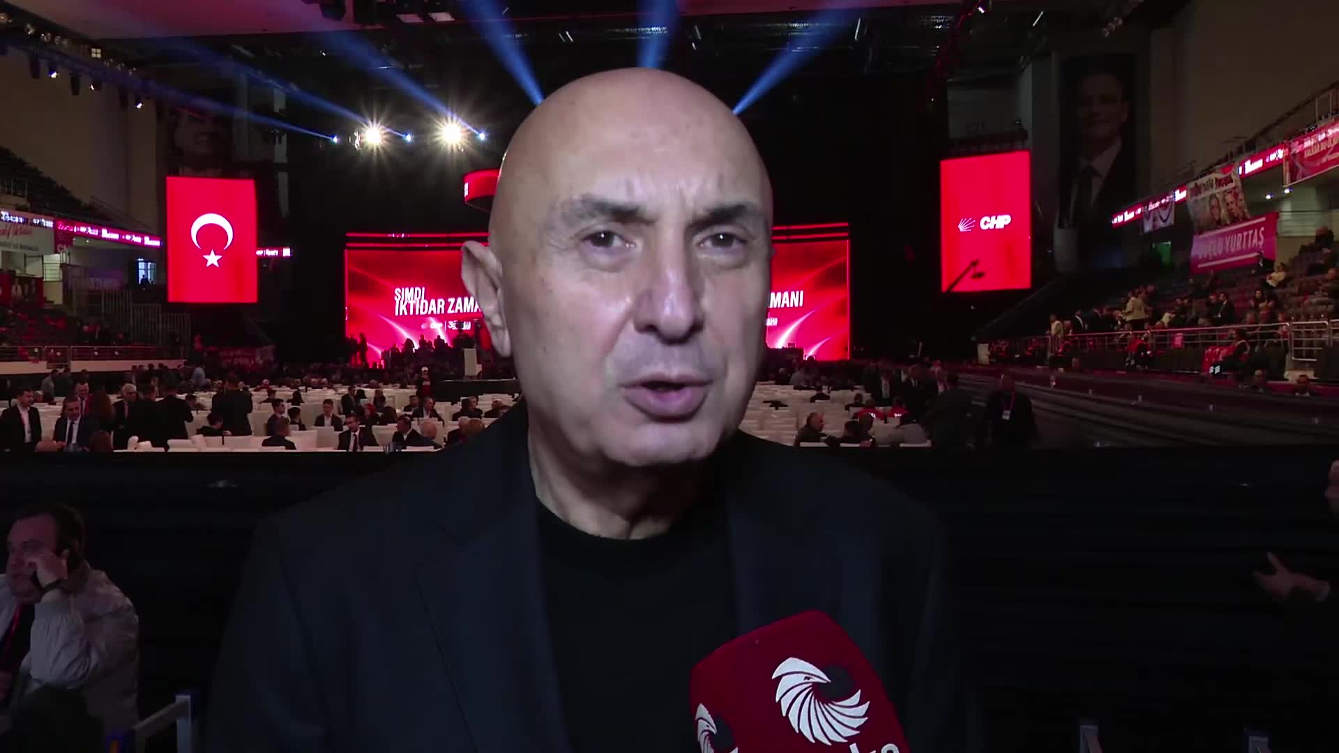 CHP'nin 39'uncu Olağan Kurultayı... Engin Özkoç: "Biz hazırız. Milletimiz hazır, sadece sandığı bekliyoruz"