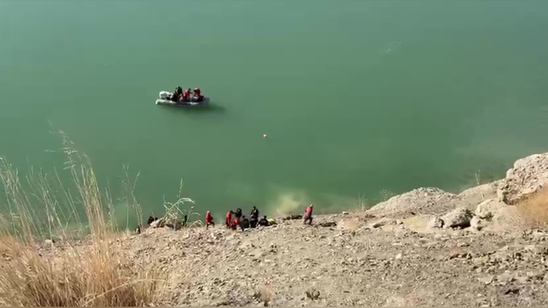 Van'da Zernek Barajı'na uçan araçtaki üç kişinin kimlikleri belli oldu