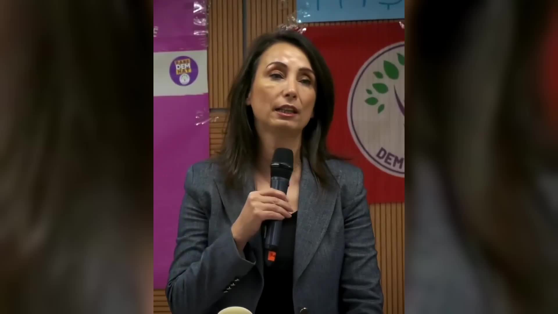 DEM Parti Eş Genel Başkanı Hatimoğulları'ndan Özgür Özel'in "Stockholm sendromu" benzetmesine tepki: "Celladına aşık olmak metaforunun bizler için kullanılması en hafif tabiriyle akıl tutulmasıdır"