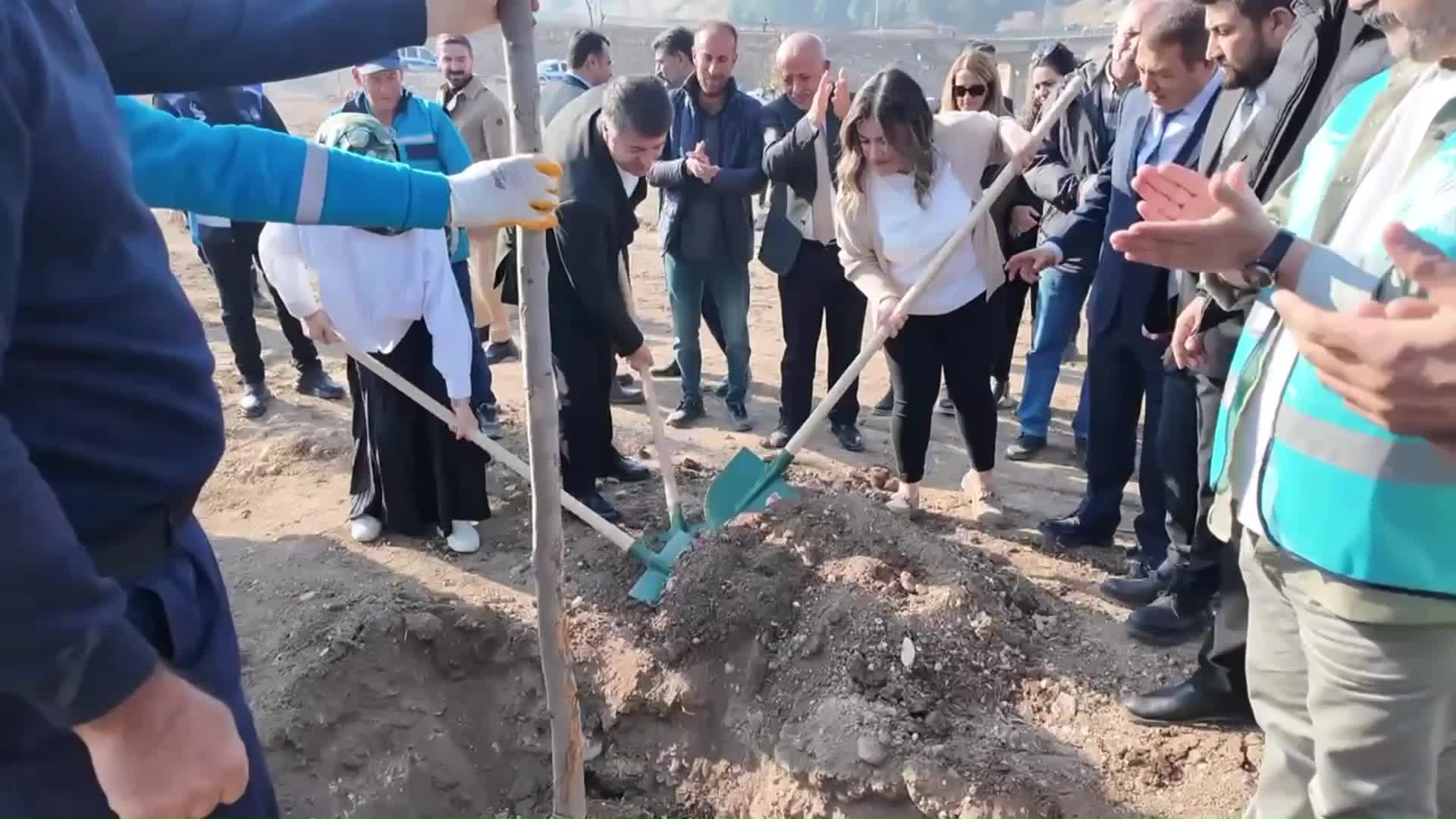 Adıyaman’ın il oluşunun 71'inci yılında 71 fidan toprakla buluşturuldu