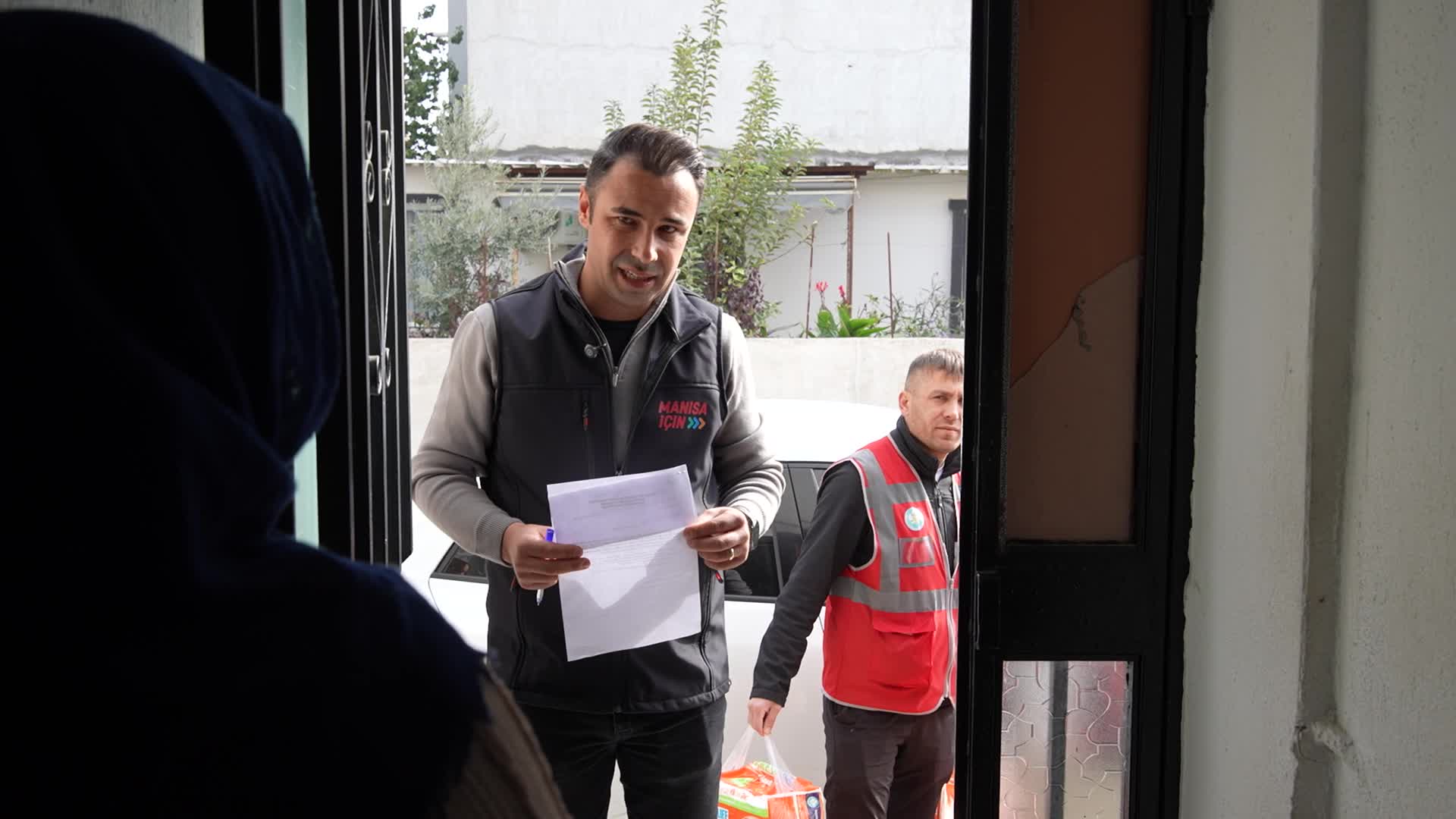 Manisa Büyükşehir Belediyesi'nden engelli bireylere medikal malzeme desteği