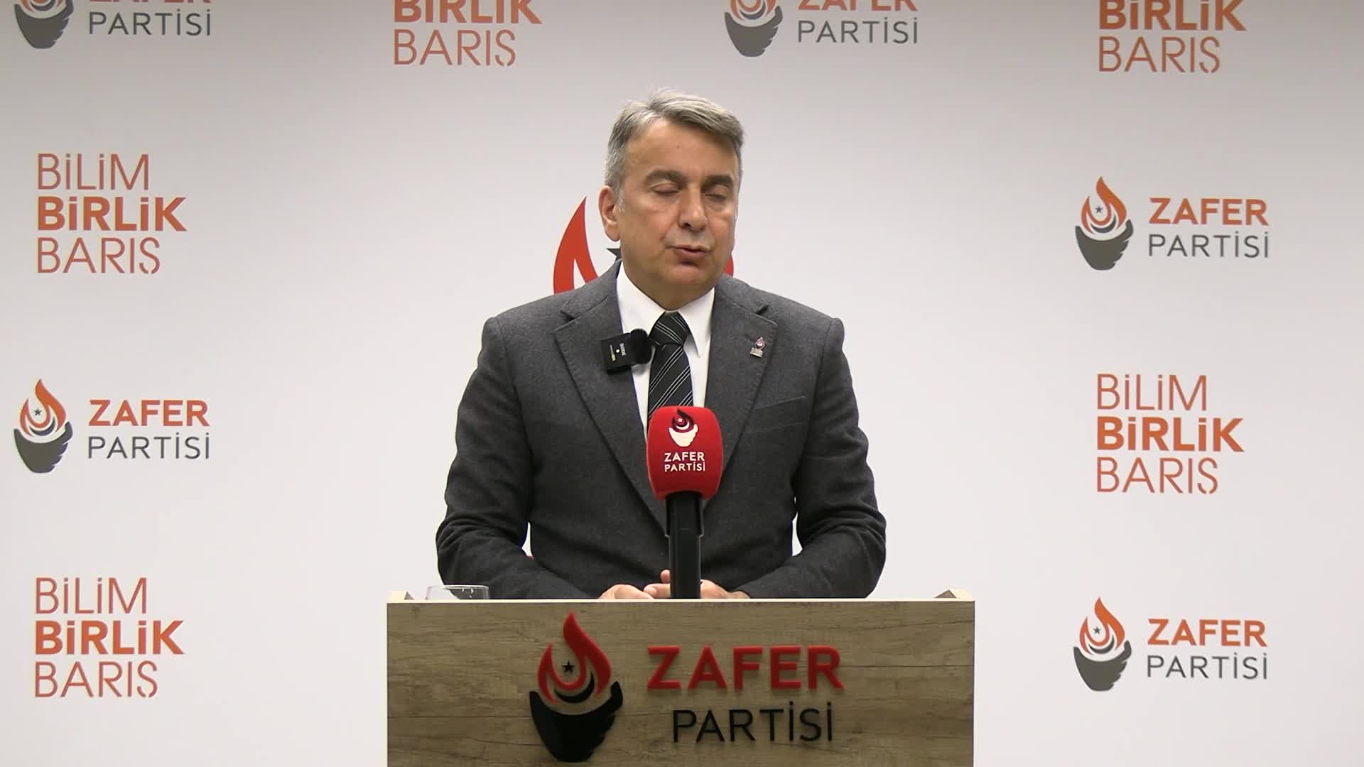 Azmi Karamahmutoğlu: "PKK'nın tepesindeki terör baronları medyadaki demeçleriyle Türkiye'yi teröre boğmakla, kargaşa çıkarmakla tehdit etmeyi sürdürüyor"