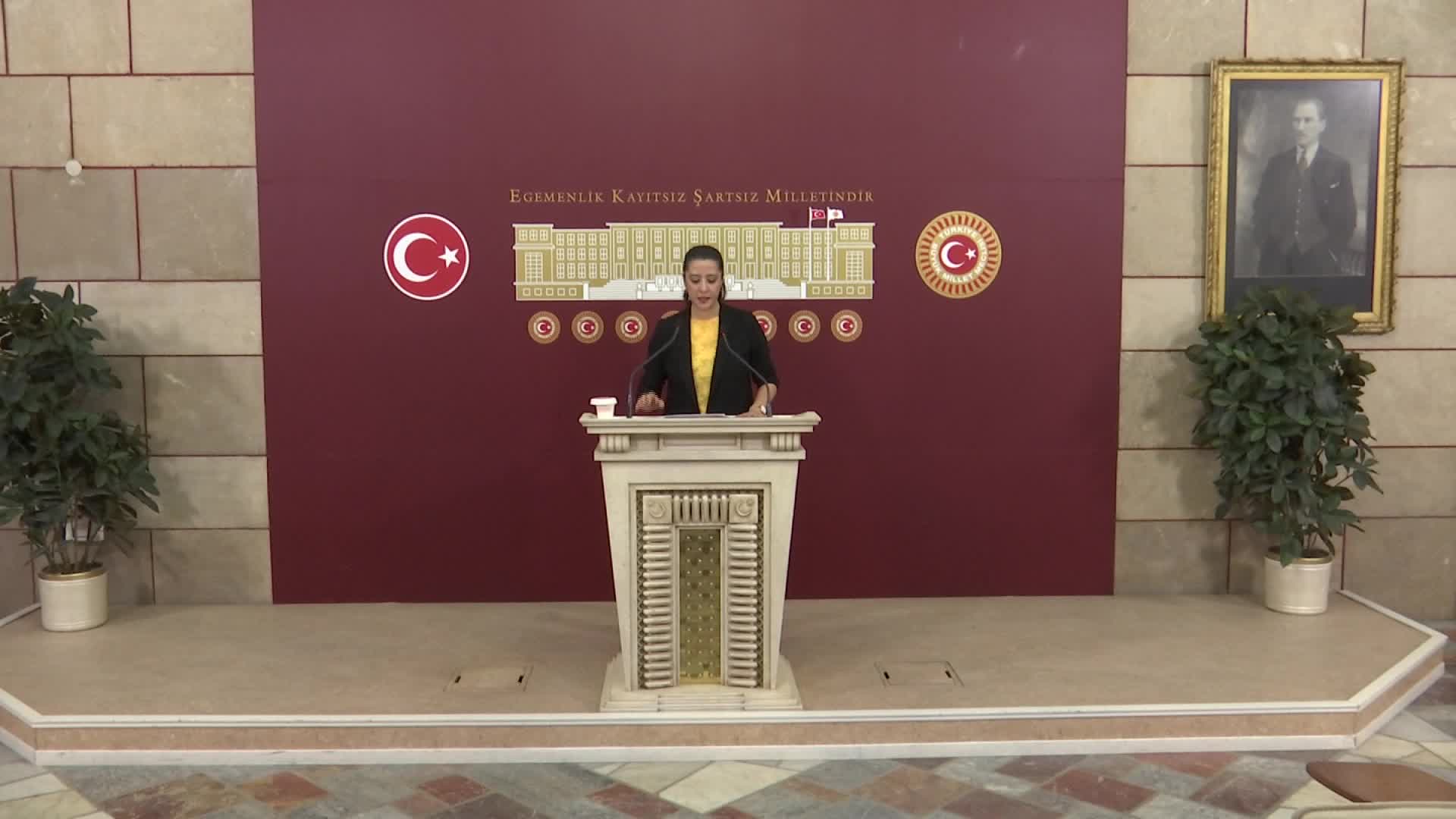 EMEP'li Karaca'dan Evrensel Gazetesi saldırganının tahliyesine tepki: "Bu vakitten sonra tetikçinin işleyeceği her suçun arkasında mahkemenin verdiği cüret vardır"
