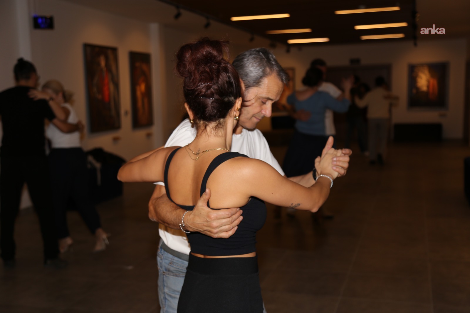 Eskişehir Sanat Sokağı'nda tango rüzgarı esti