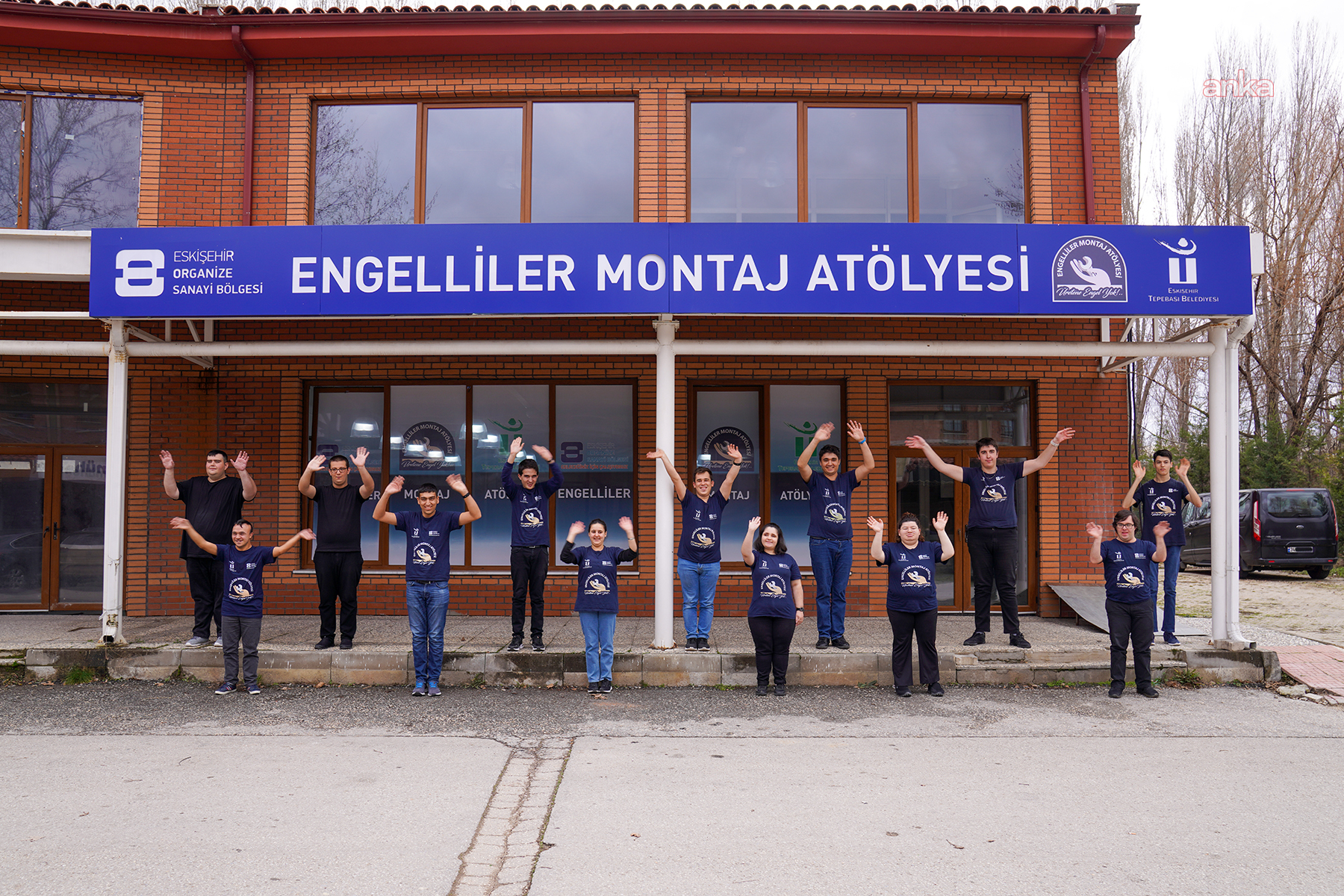 Tepebaşı Belediyesi, engelli bireylere yönelik çalışmalarıyla örnek oluyor