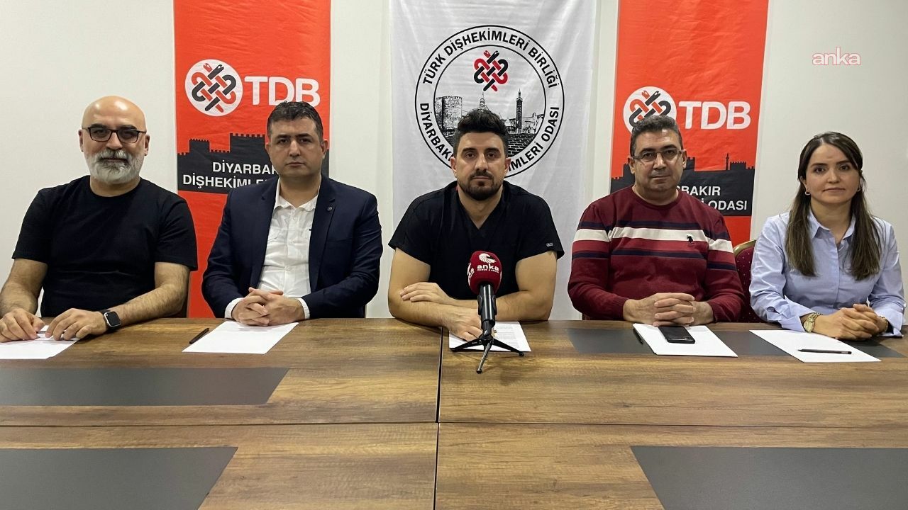 Diyarbakır’da diş hekimlerinden “mobbing” tepkisi: “Artık hekimler tükenmiş durumda, yaşadığımız baskılar mesleki verimimizi düşürüyor”