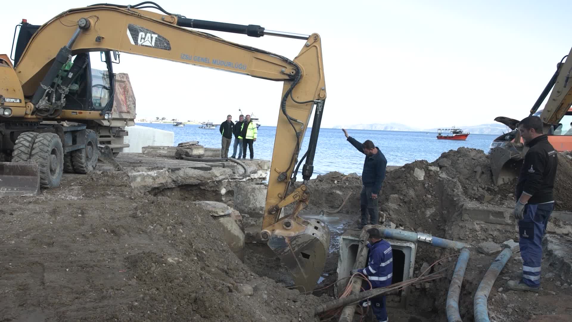 İzmir Yeni Foça’da taşkın kabusu bitti
