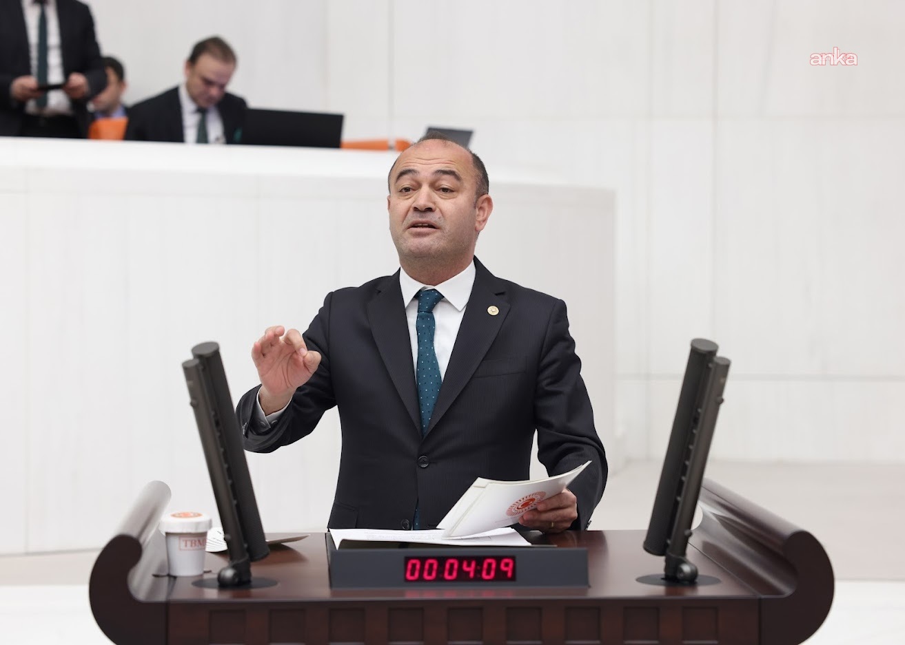 Özgür Karabat: “Sanayi çöküyor, ekonomik düzen Çin’e teslim edildi”