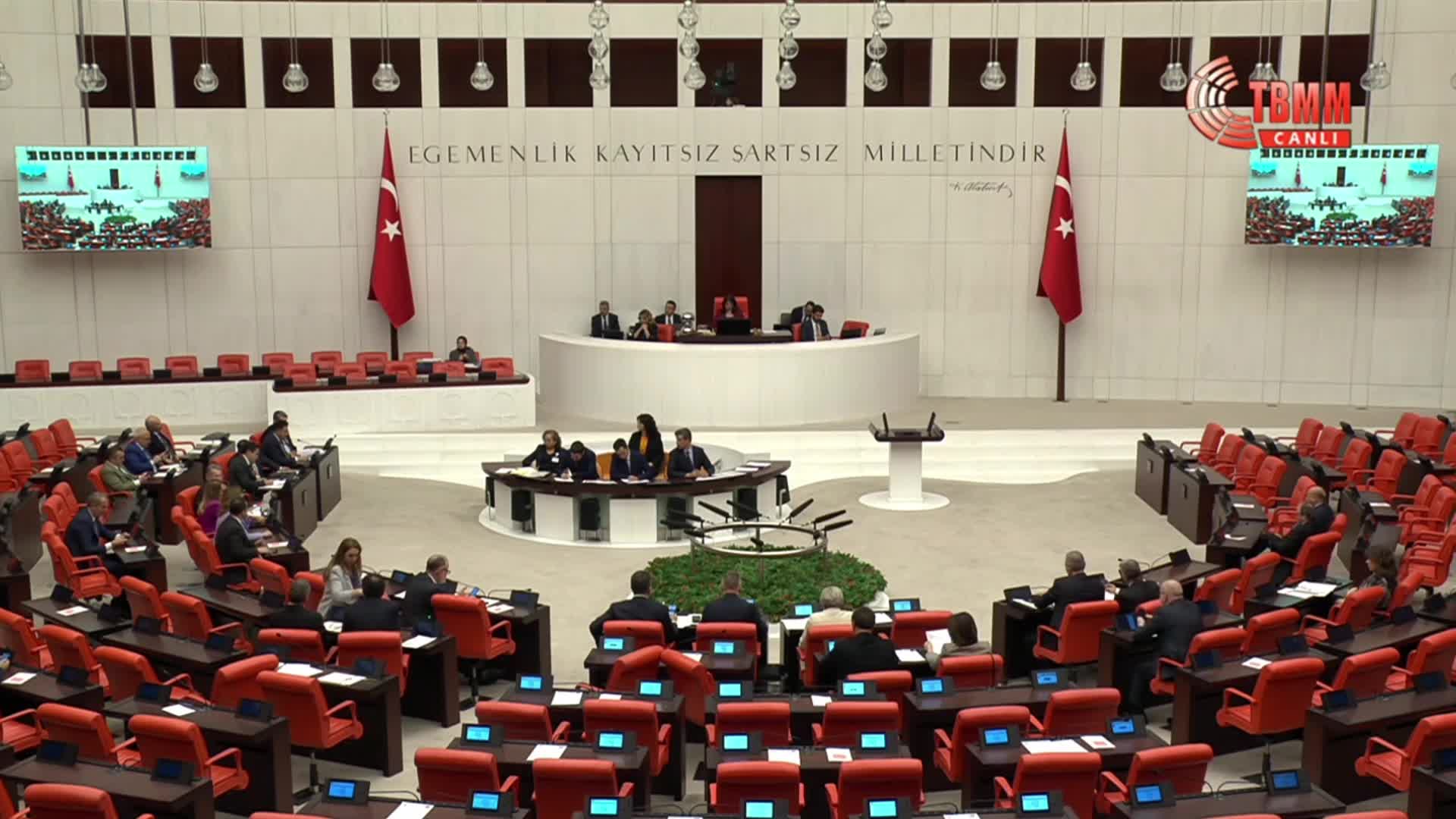 TBMM Genel Kurulu... DEM Partili Temelli: "TÜİK Başkanı her ay emekçilerin, emeklilerin yüzde 2 hakkını gasp ediyor"