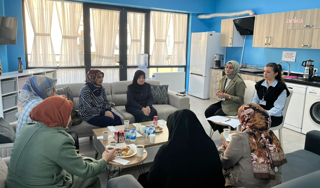 Tekirdağ'da özel çocuk annesi veliler, 'Özel Annelerle Destek Atölyesi'nde buluştu