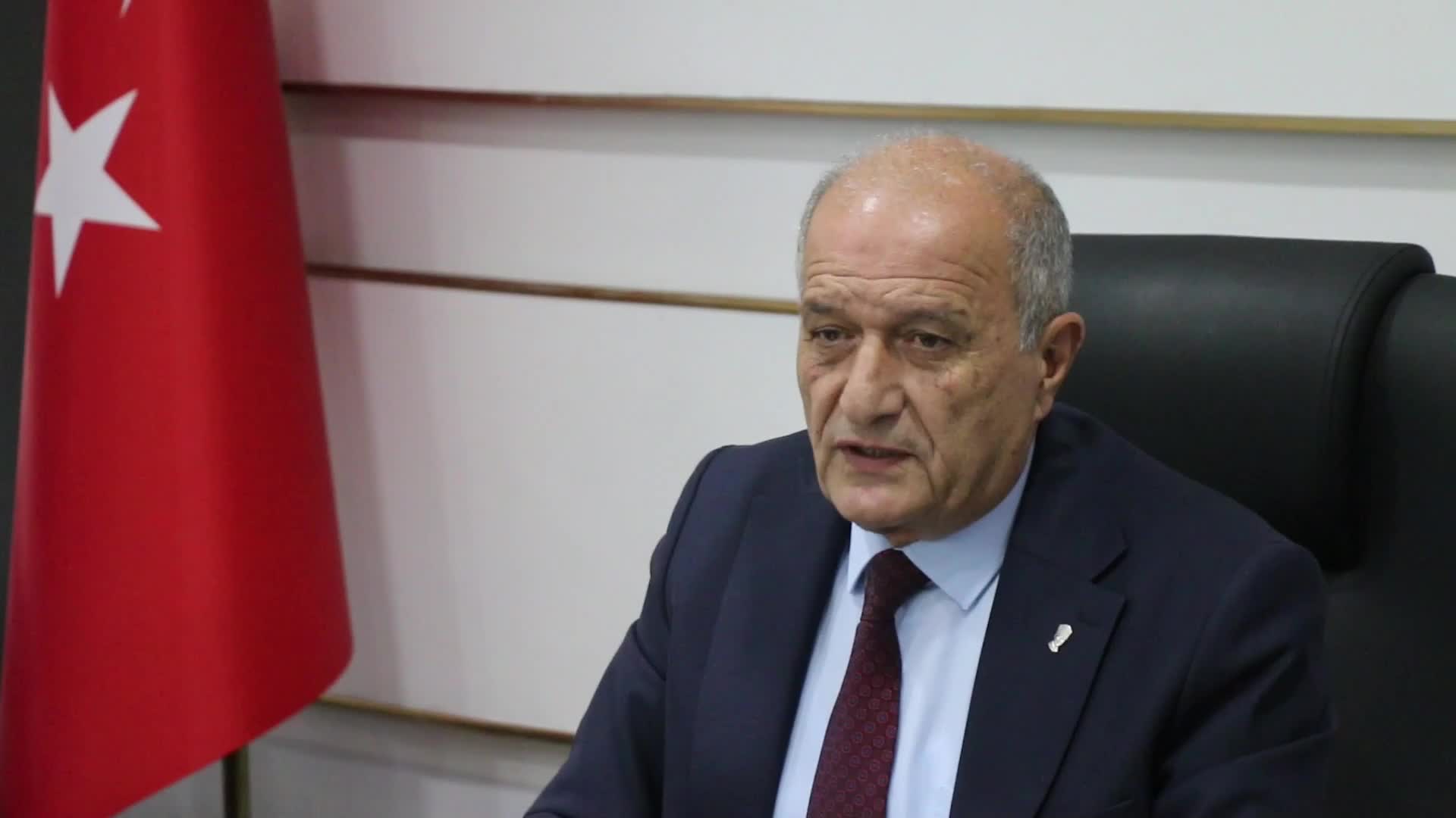 Hekimhan Belediyesi'nden engelli vatandaşlara akülü araç