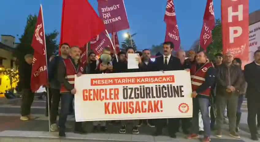 TİP, MESEM protestosunda tutuklamayı Samsun'da protesto etti: "Çocukları staj adı altında ölüme göndermenize sessiz kalmayacağız"