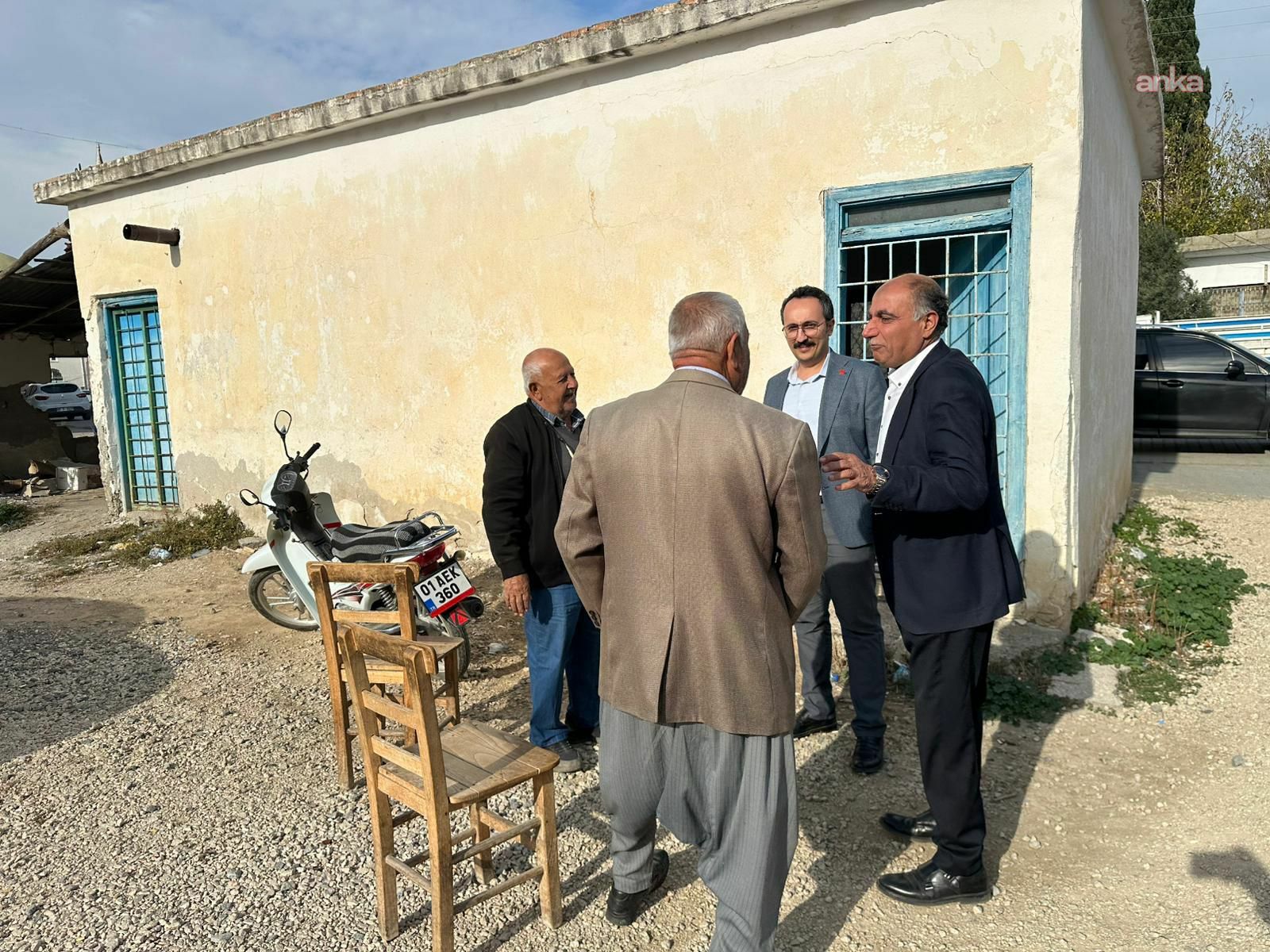 Yumurtalık Belediye Başkanı Altıok, Zeytinbeli Mahallesi'nde devam eden çalışmaları inceledi