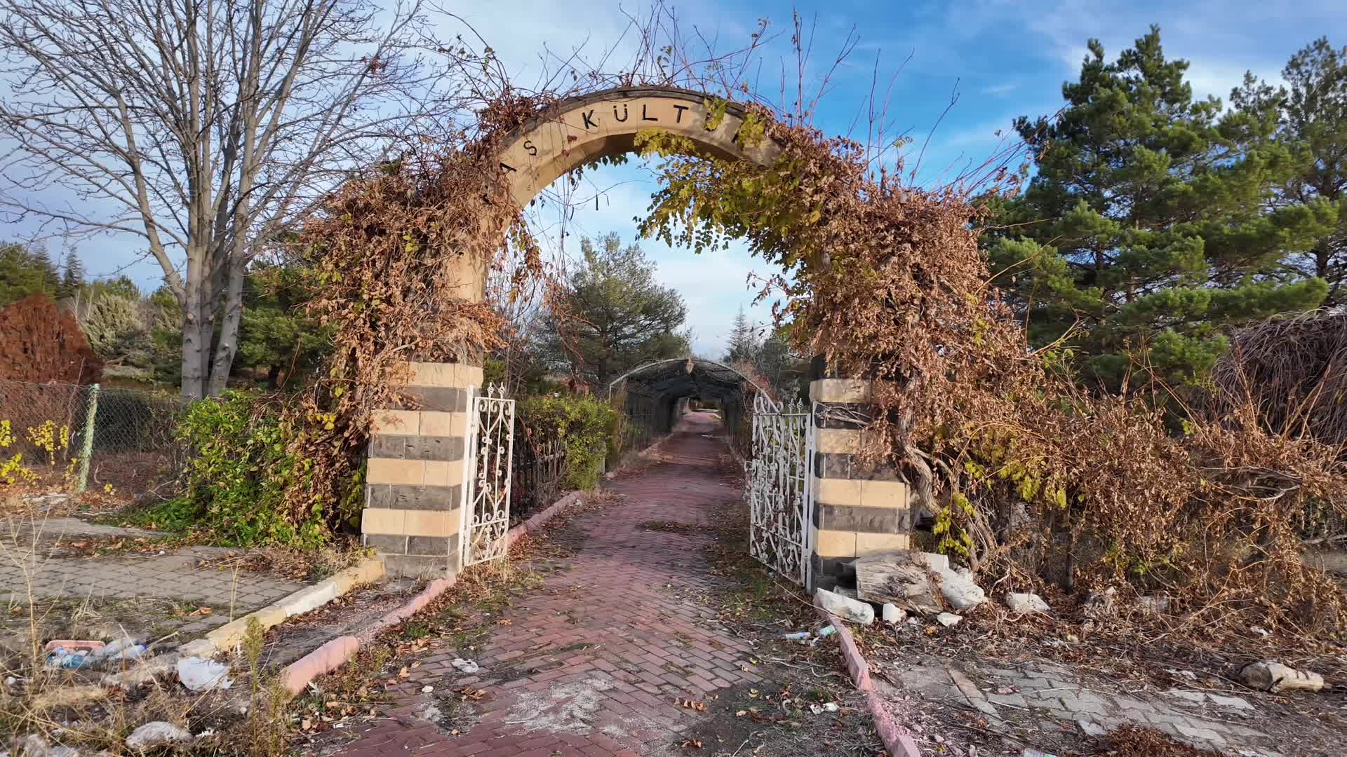 Yozgat’ta Yimpaş’tan geriye kalan Kültür Park viraneye döndü