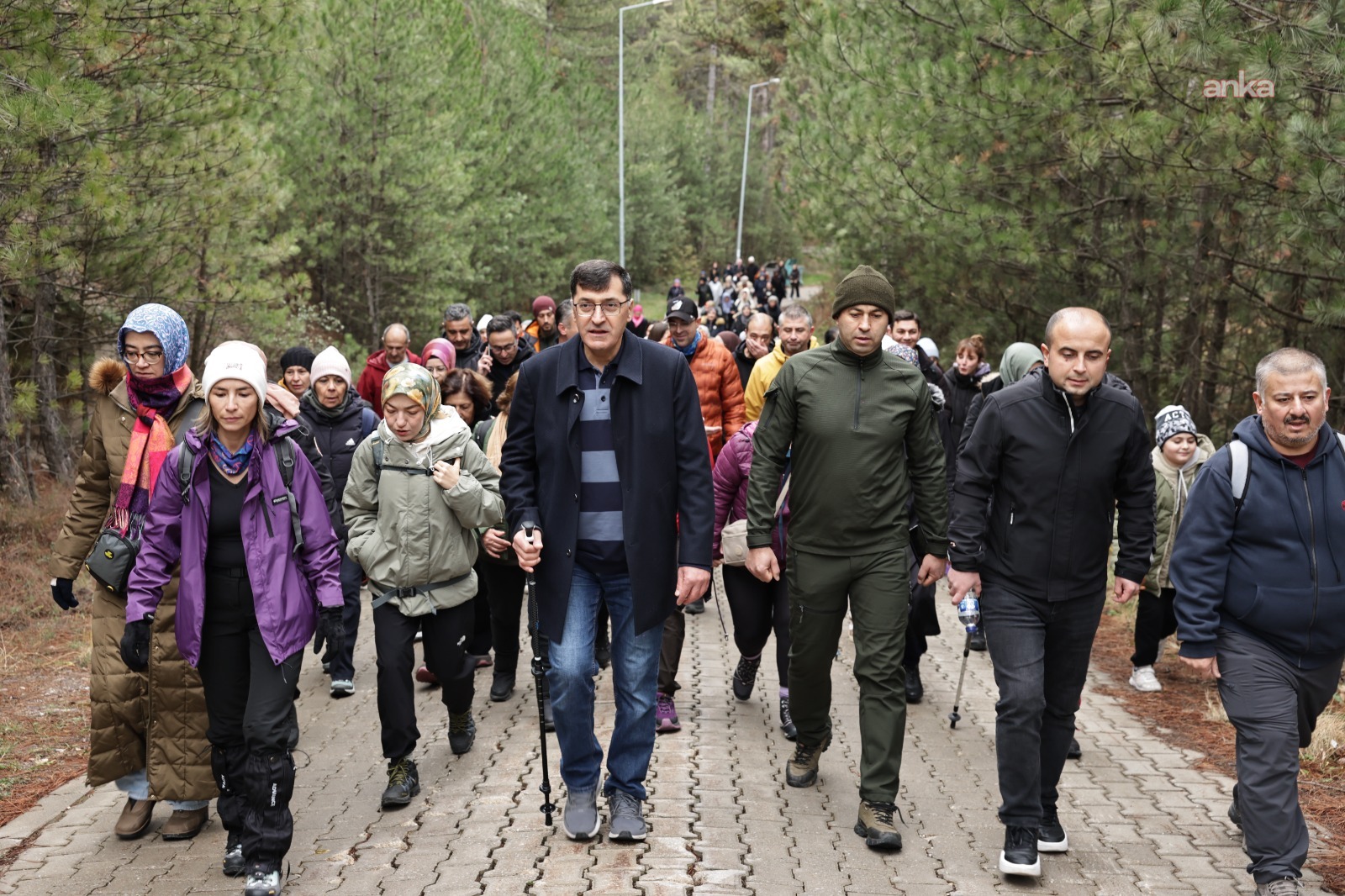 Kütahya Belediyesi'nden Çamlıca Mesire Alanı’nda doğa yürüyüşü